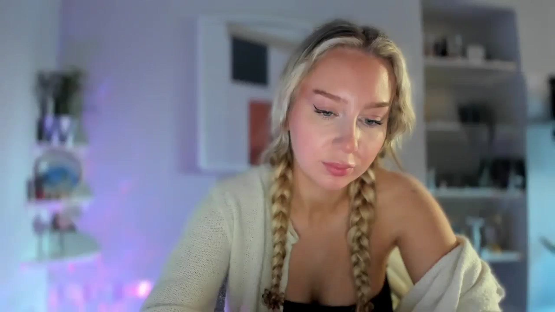 Gallery image thumbnail from British_Cutie's myfreecams stream on, 03/20/2026, 13:05 image 17 of 20