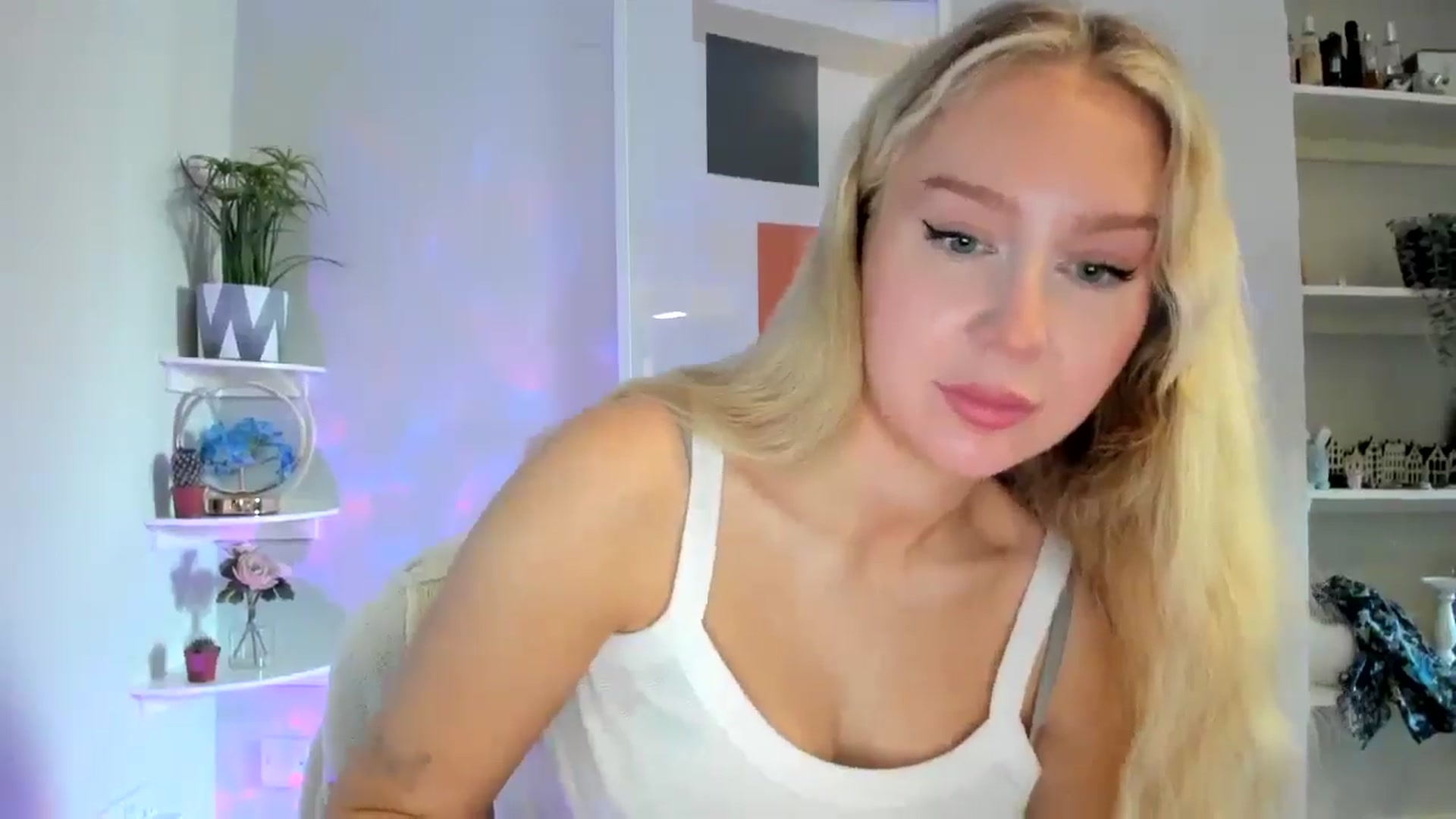 Gallery image thumbnail from British_Cutie's myfreecams stream on, 03/21/2026, 16:32 image 15 of 20