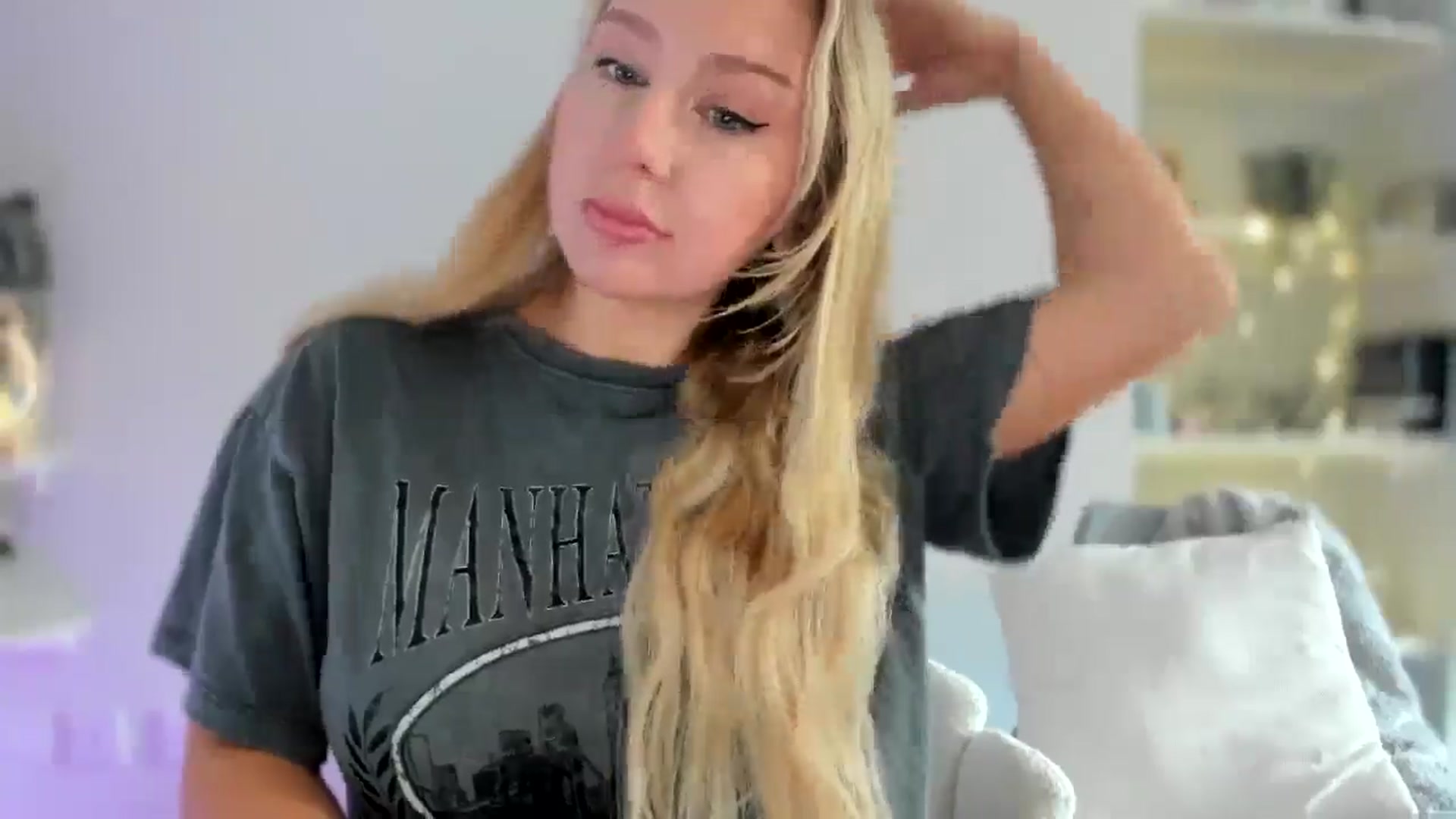 Gallery image thumbnail from British_Cutie's myfreecams stream on, 04/21/2026, 10:30 image 20 of 20