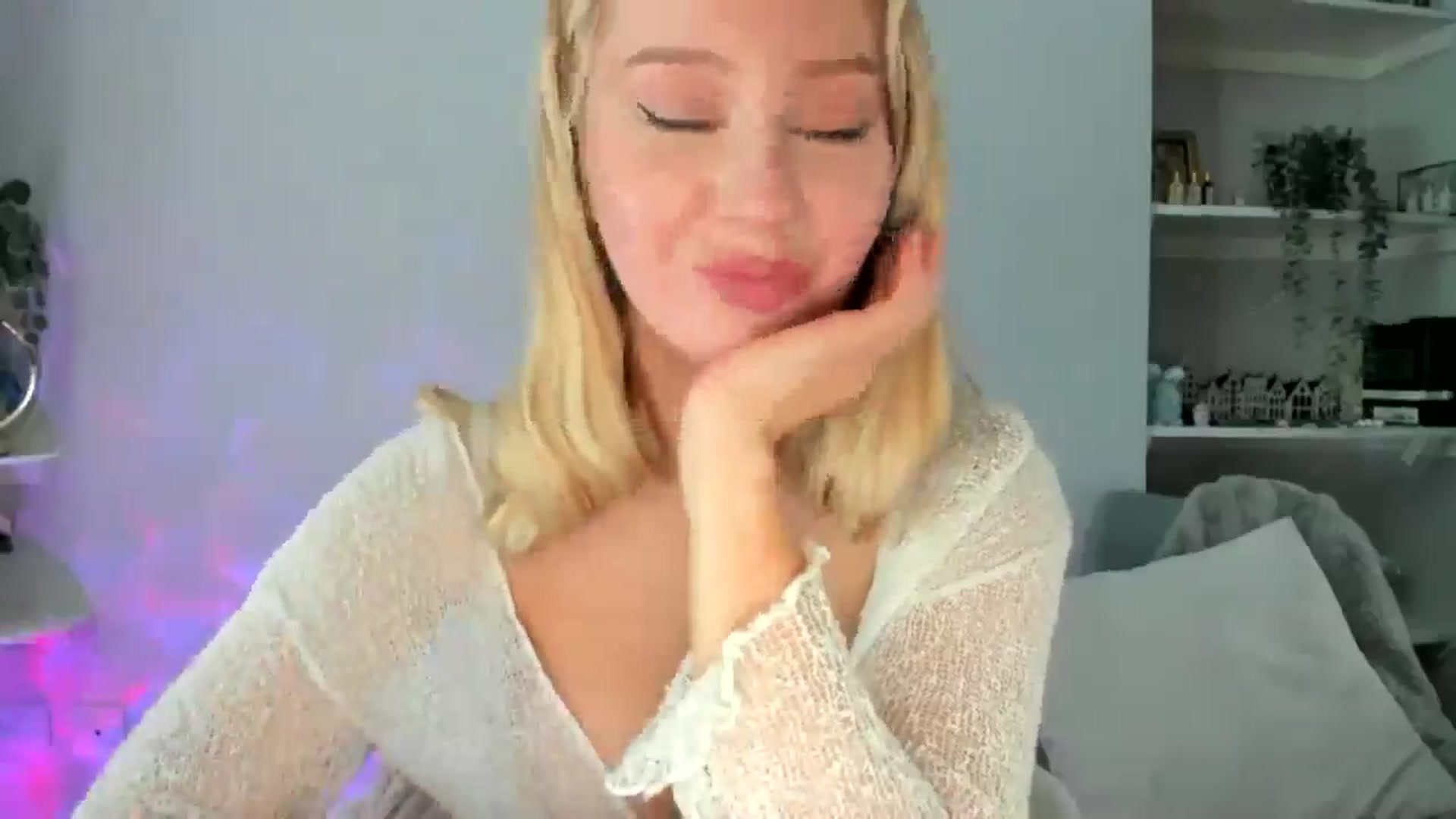 Gallery image thumbnail from British_Cutie's myfreecams stream on, 04/21/2026, 14:40 image 18 of 20