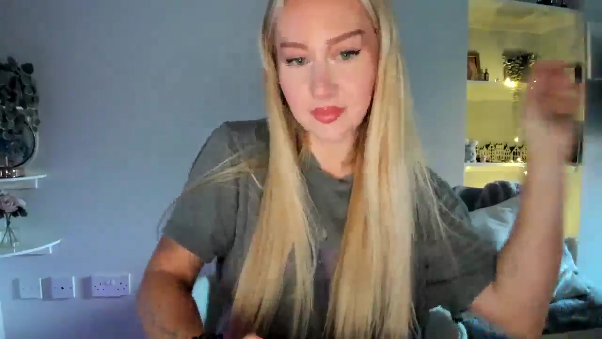 Gallery image thumbnail from British_Cutie's myfreecams stream on, 04/22/2026, 20:02 image 3 of 20