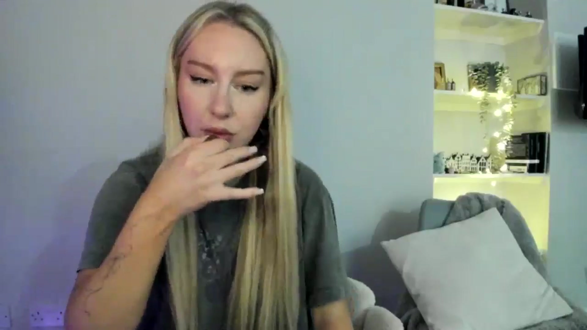Gallery image thumbnail from British_Cutie's myfreecams stream on, 04/22/2026, 20:02 image 19 of 20