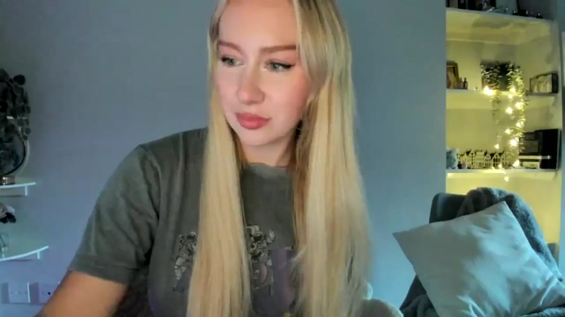 Gallery image thumbnail from British_Cutie's myfreecams stream on, 04/22/2026, 20:02 image 7 of 20