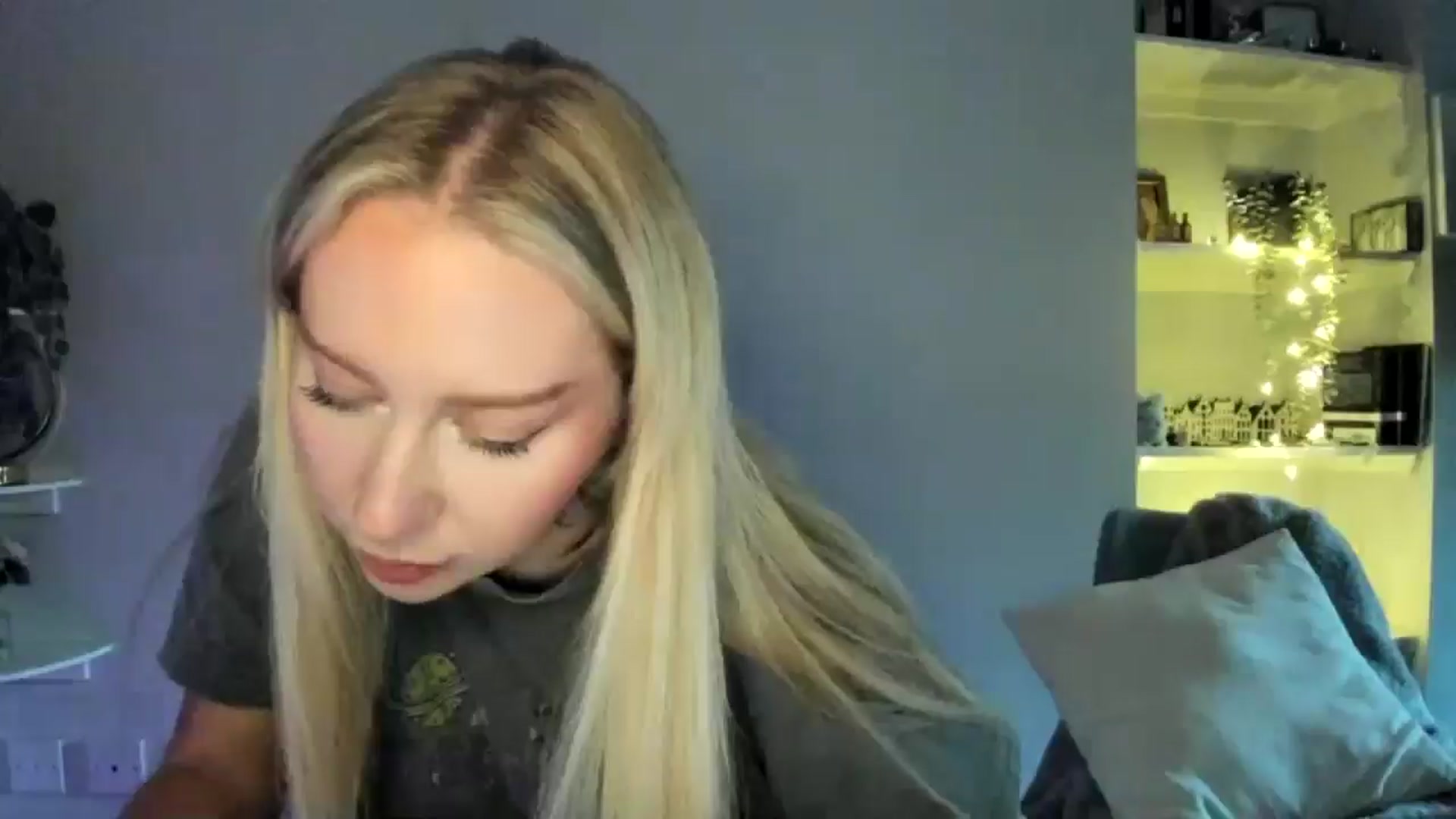 Gallery image thumbnail from British_Cutie's myfreecams stream on, 04/22/2026, 20:02 image 12 of 20