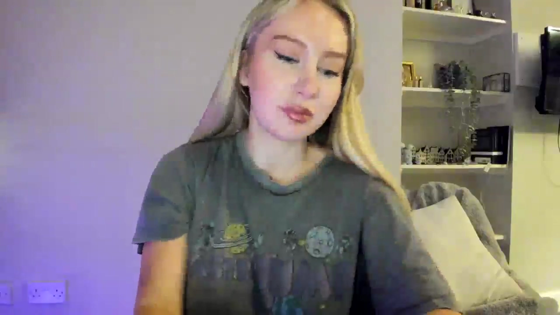 Gallery image thumbnail from British_Cutie's myfreecams stream on, 04/22/2026, 21:49 image 2 of 20