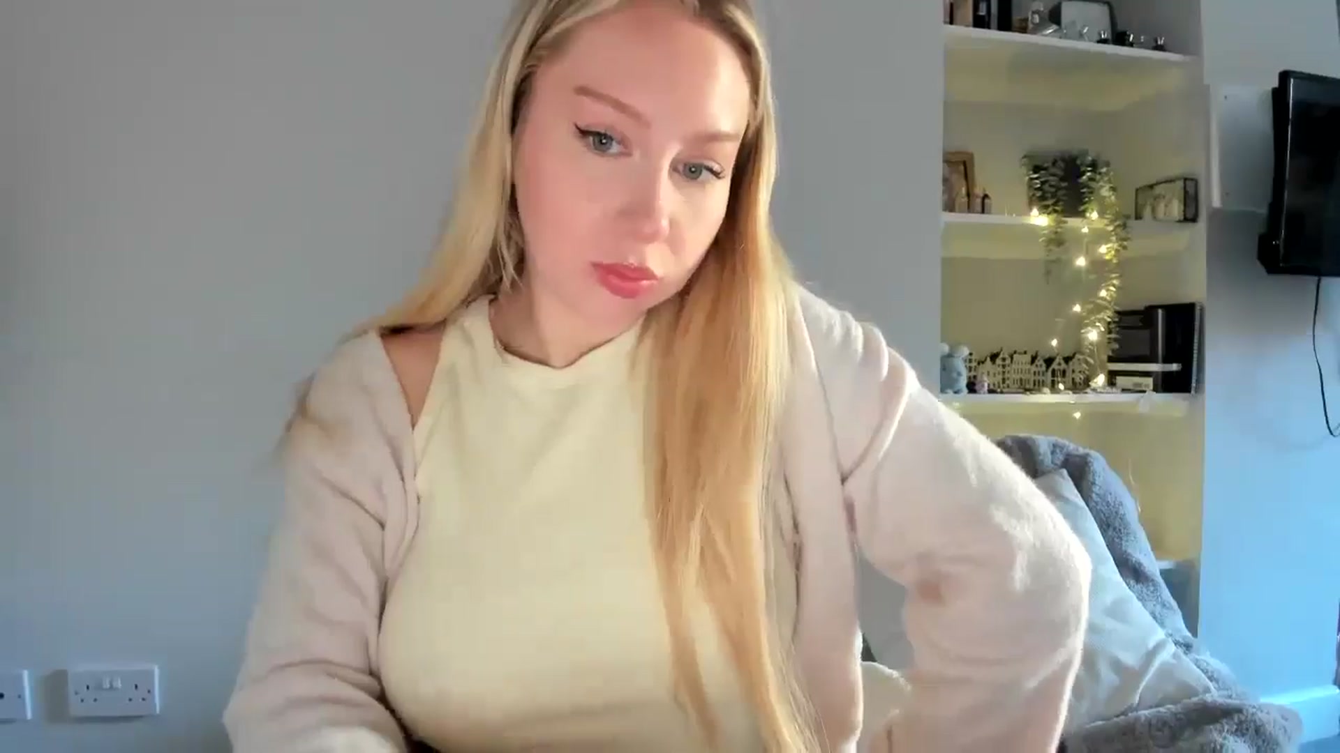 Gallery image thumbnail from British_Cutie's myfreecams stream on, 04/23/2026, 11:00 image 20 of 20