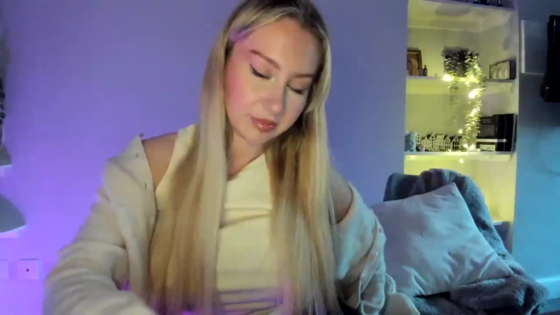 Gallery image thumbnail from British_Cutie's myfreecams stream on, 04/23/2026, 19:40 image 8 of 20