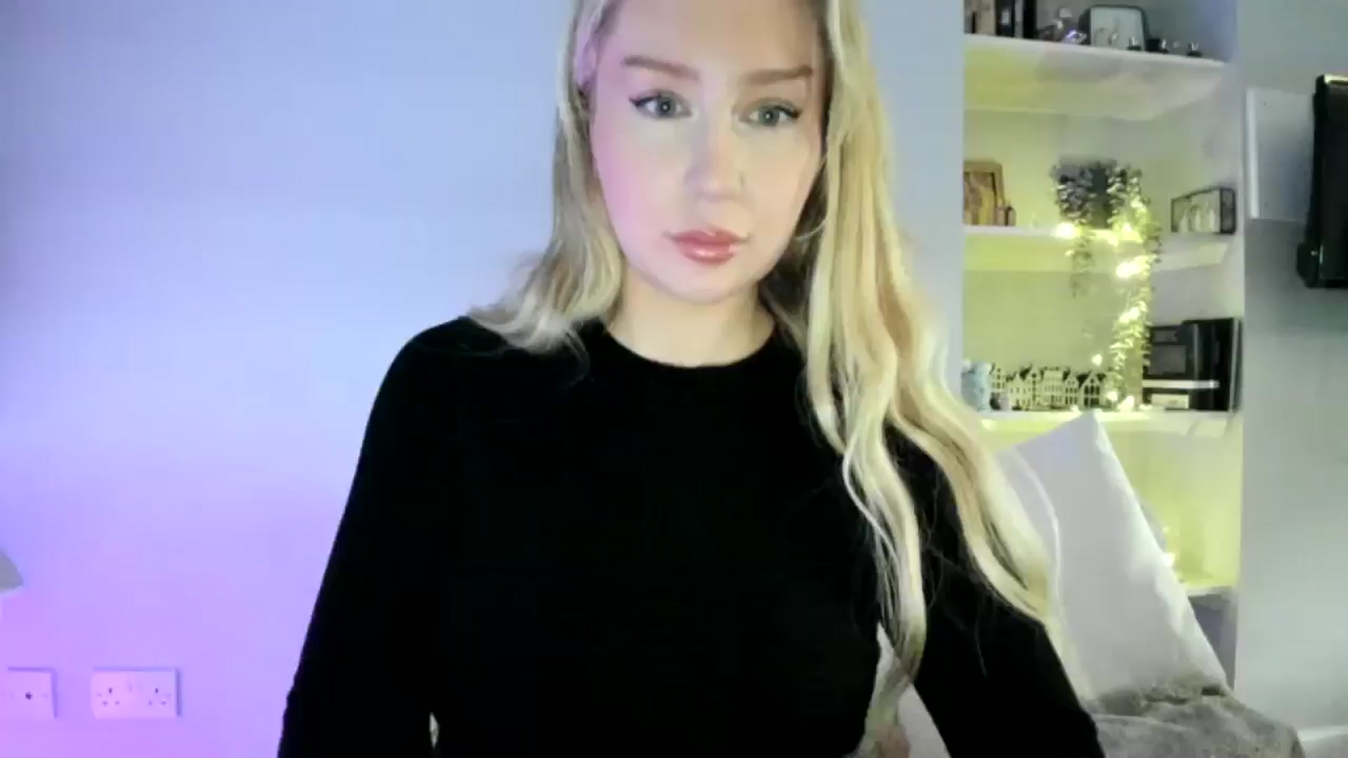 Gallery image thumbnail from British_Cutie's myfreecams stream on, 04/25/2026, 16:33 image 18 of 20