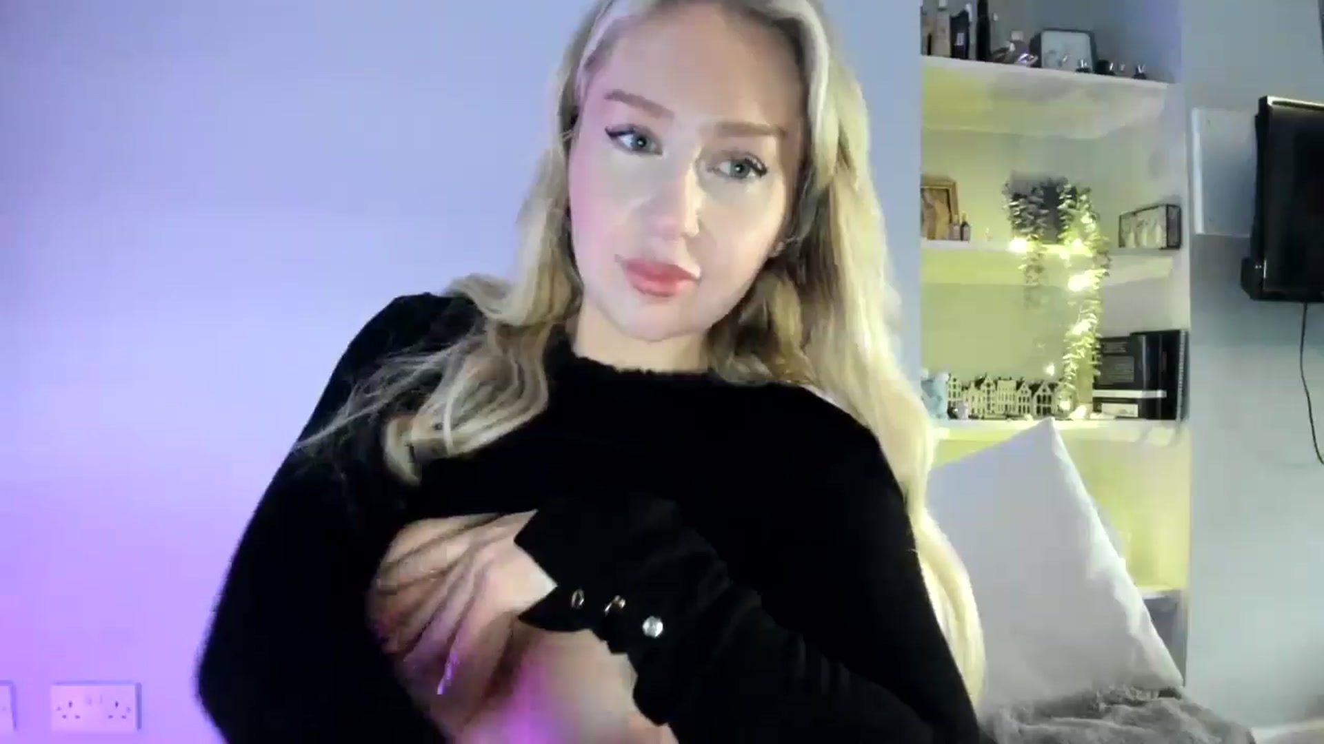 Gallery image thumbnail from British_Cutie's myfreecams stream on, 04/25/2026, 16:33 image 5 of 20