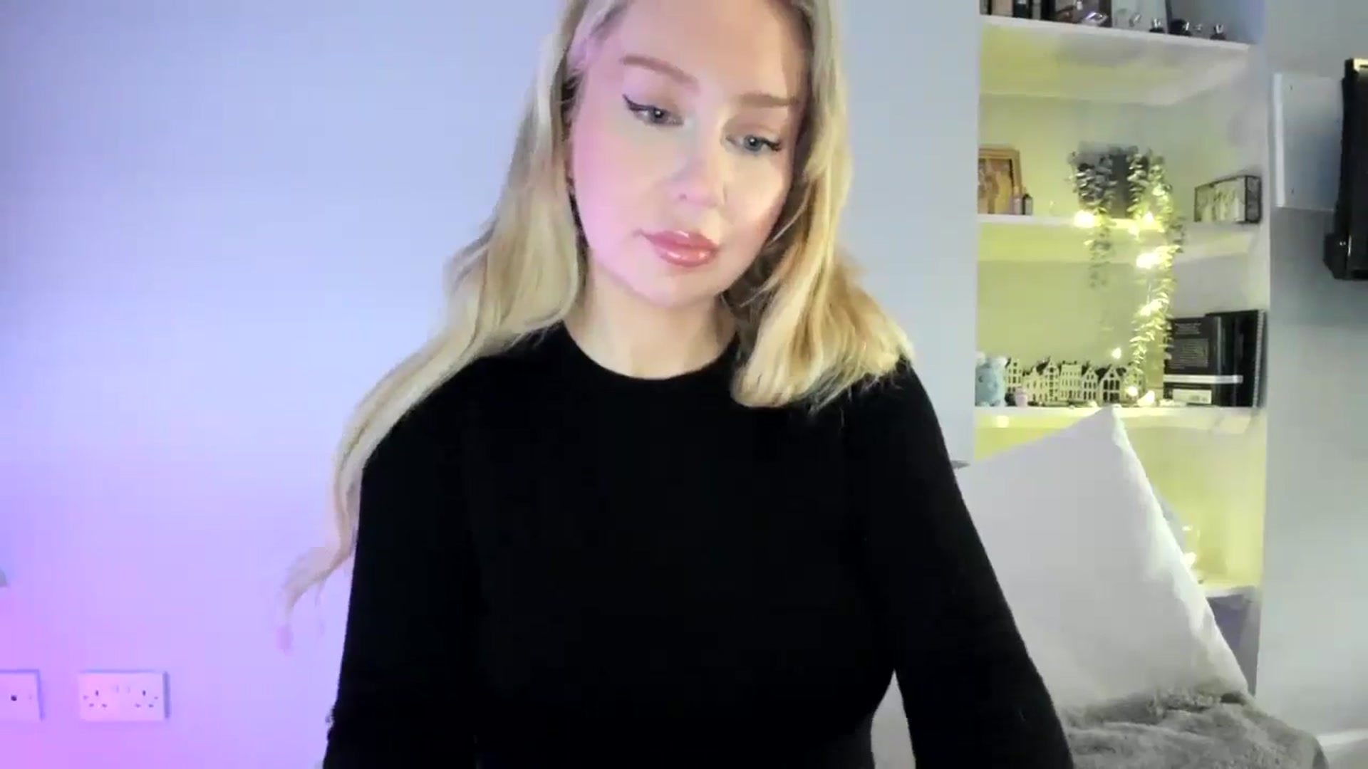 Gallery image thumbnail from British_Cutie's myfreecams stream on, 04/25/2026, 16:33 image 15 of 20