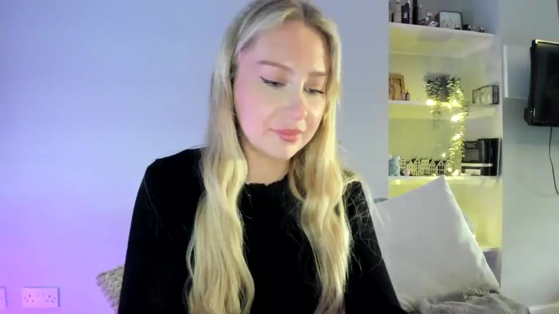 Gallery image thumbnail from British_Cutie's myfreecams stream on, 04/25/2026, 16:33 image 4 of 20