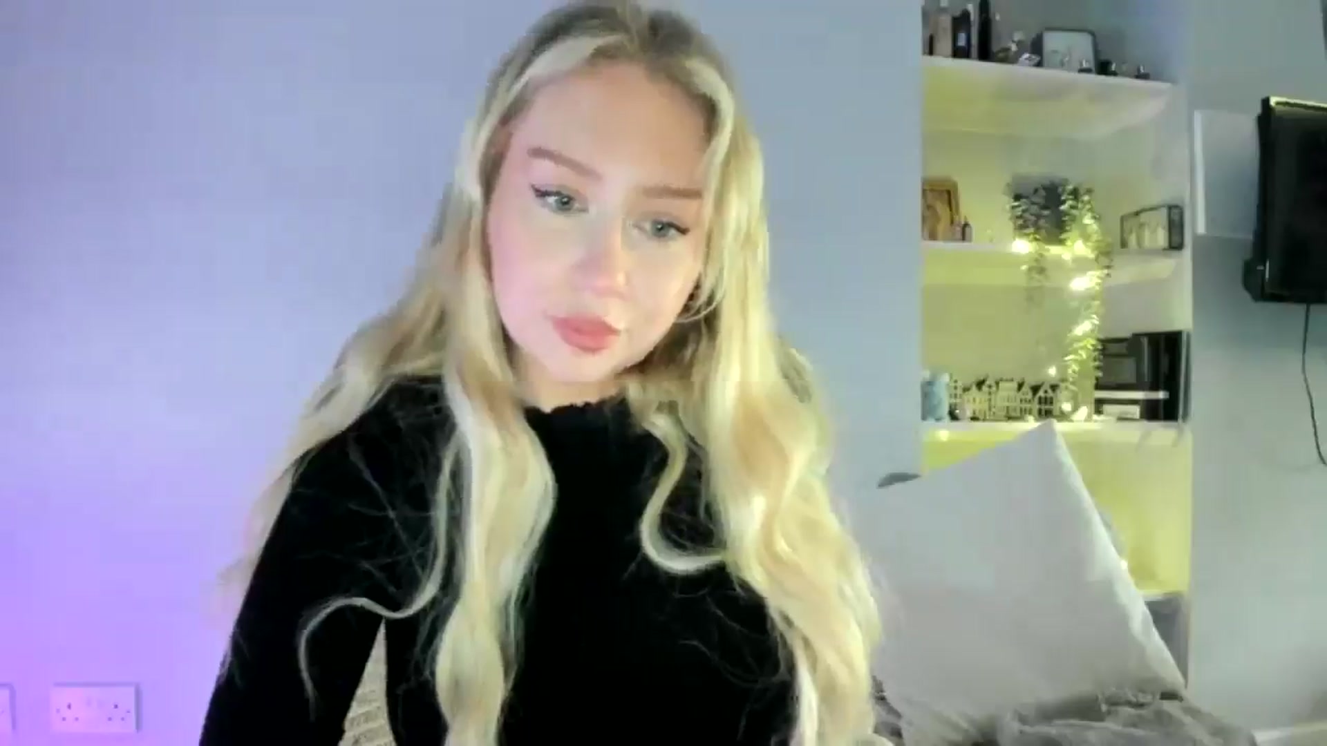 Gallery image thumbnail from British_Cutie's myfreecams stream on, 04/25/2026, 16:33 image 2 of 20
