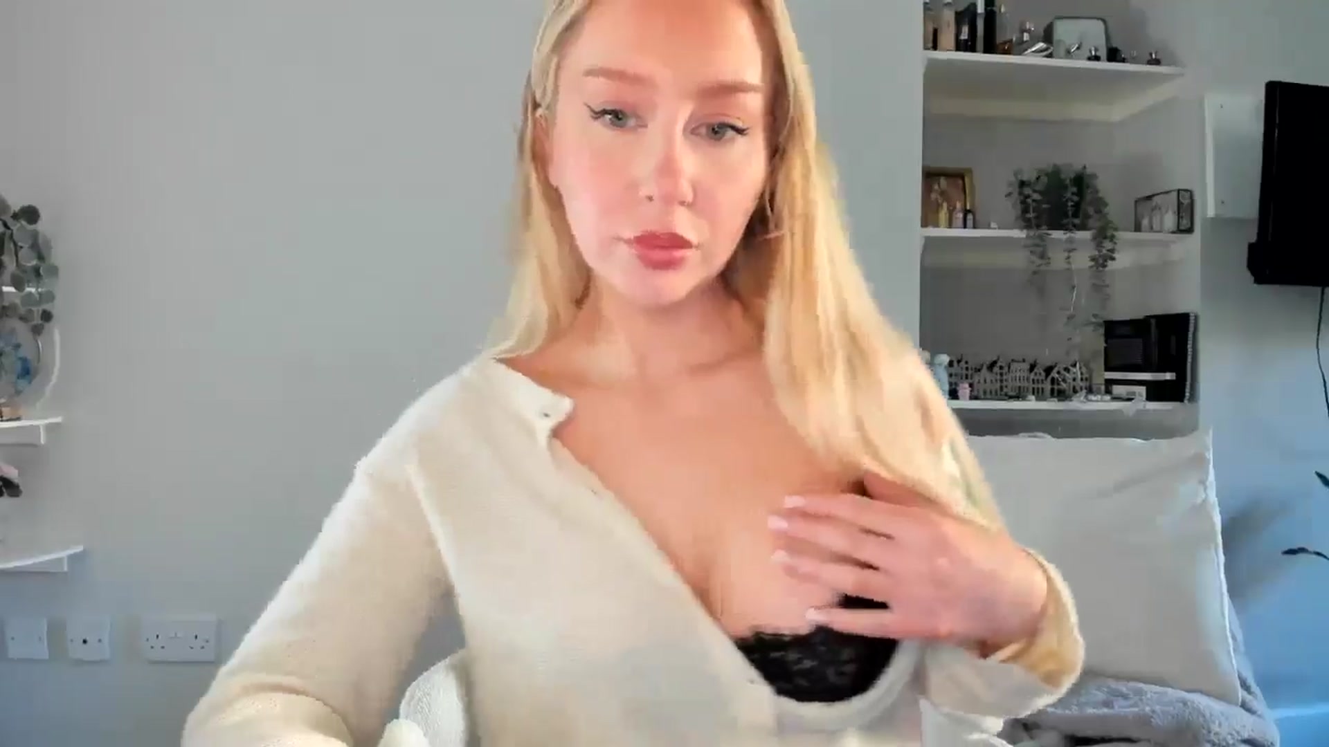 Gallery image thumbnail from British_Cutie's myfreecams stream on, 04/30/2026, 13:44 image 5 of 20