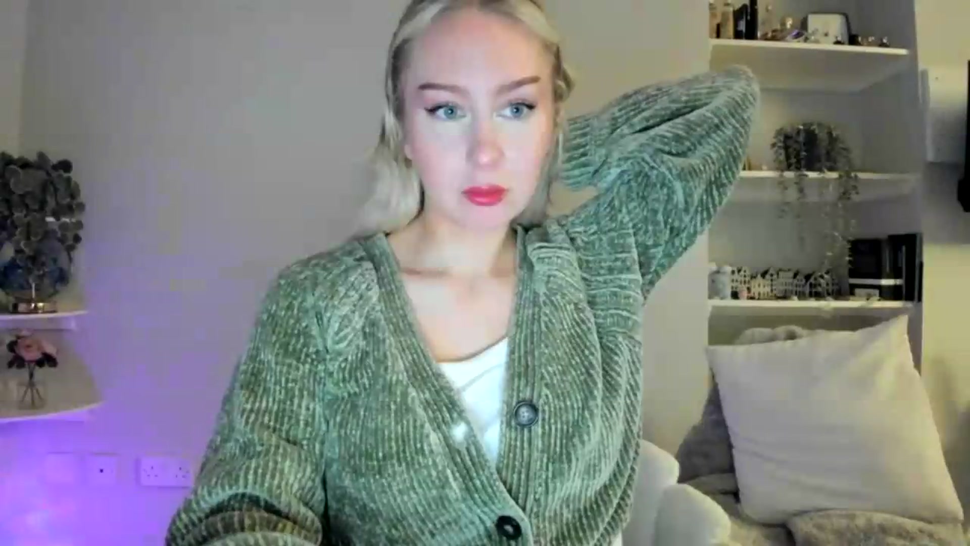 Gallery image thumbnail from British_Cutie's myfreecams stream on, 05/11/2026, 18:59 image 20 of 20