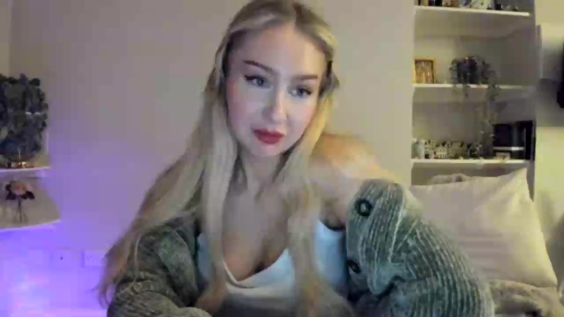 Gallery image thumbnail from British_Cutie's myfreecams stream on, 05/11/2026, 21:22 image 1 of 20