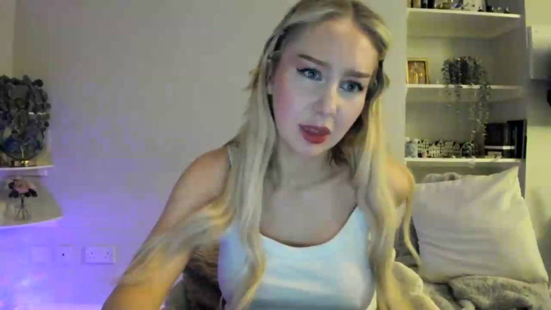 Gallery image thumbnail from British_Cutie's myfreecams stream on, 05/11/2026, 21:22 image 5 of 20