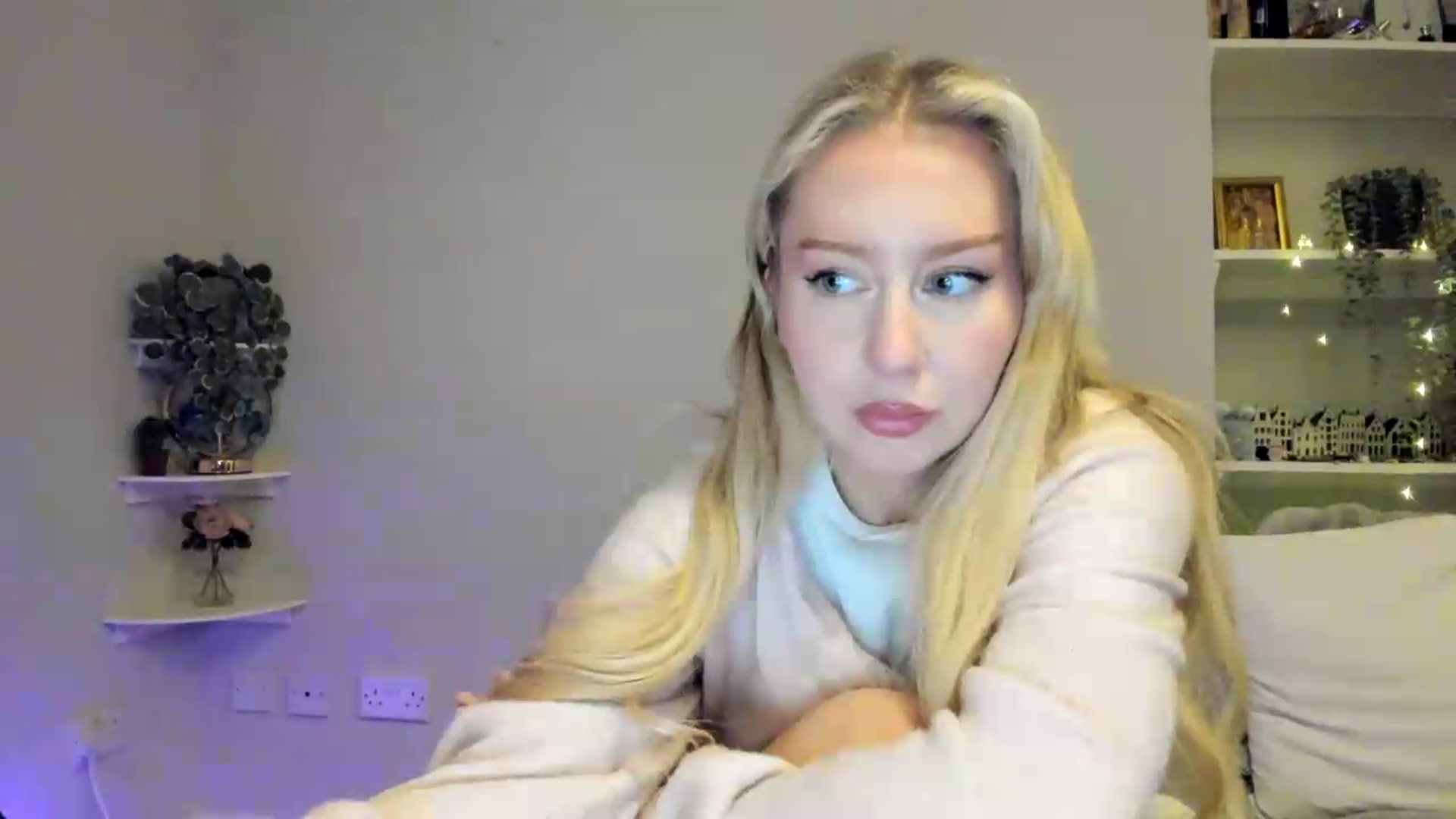 Gallery image thumbnail from British_Cutie's myfreecams stream on, 05/13/2026, 21:29 image 19 of 20