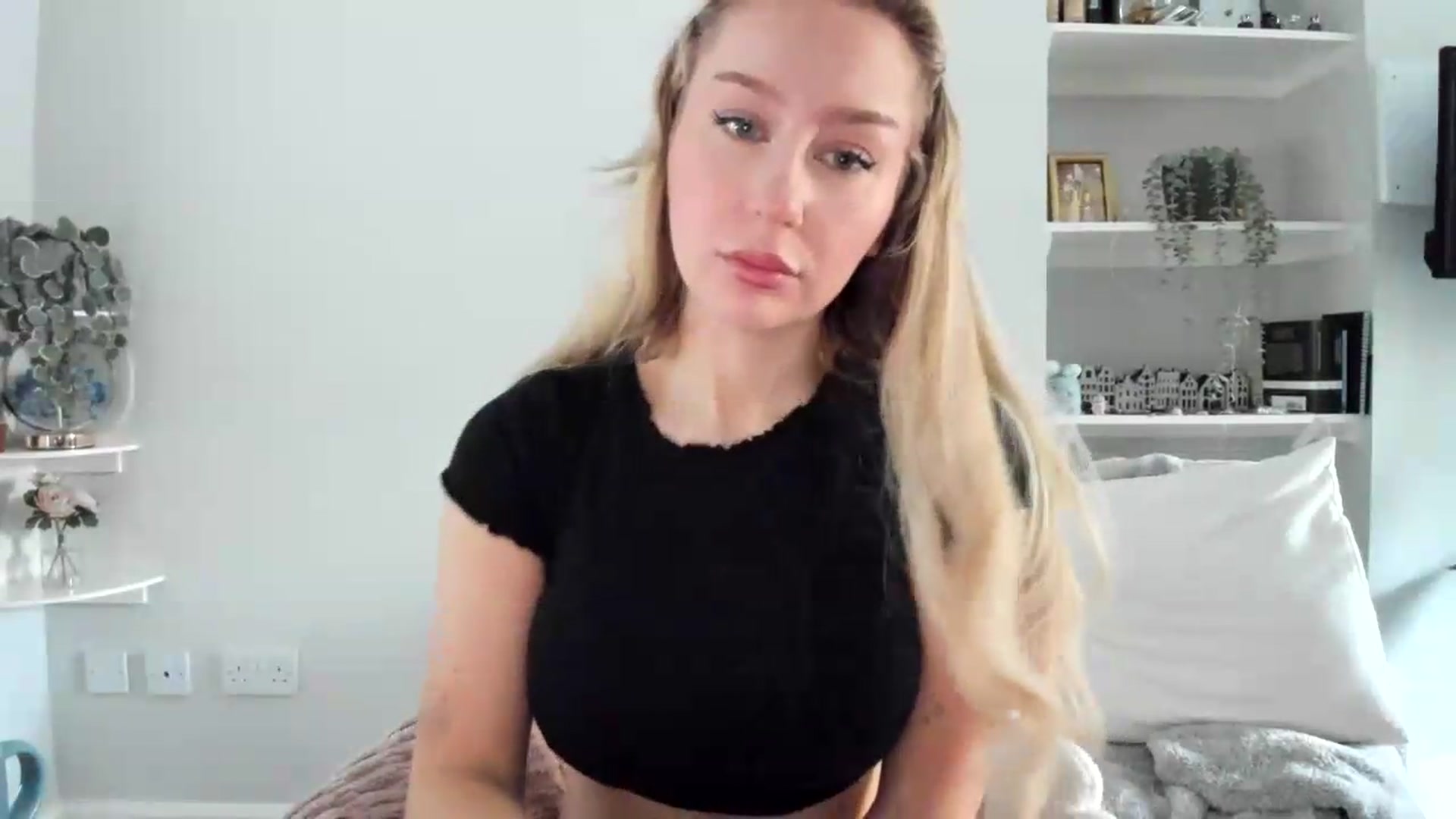 Gallery image thumbnail from British_Cutie's myfreecams stream on, 05/14/2026, 11:59 image 5 of 20