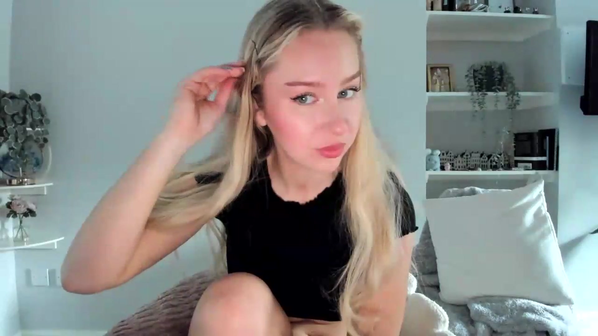 Gallery image thumbnail from British_Cutie's myfreecams stream on, 05/14/2026, 11:59 image 14 of 20