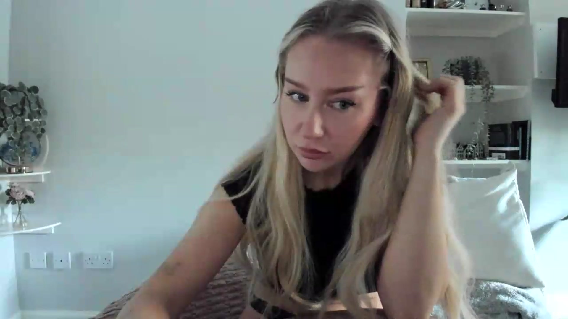 Gallery image thumbnail from British_Cutie's myfreecams stream on, 05/14/2026, 11:59 image 16 of 20