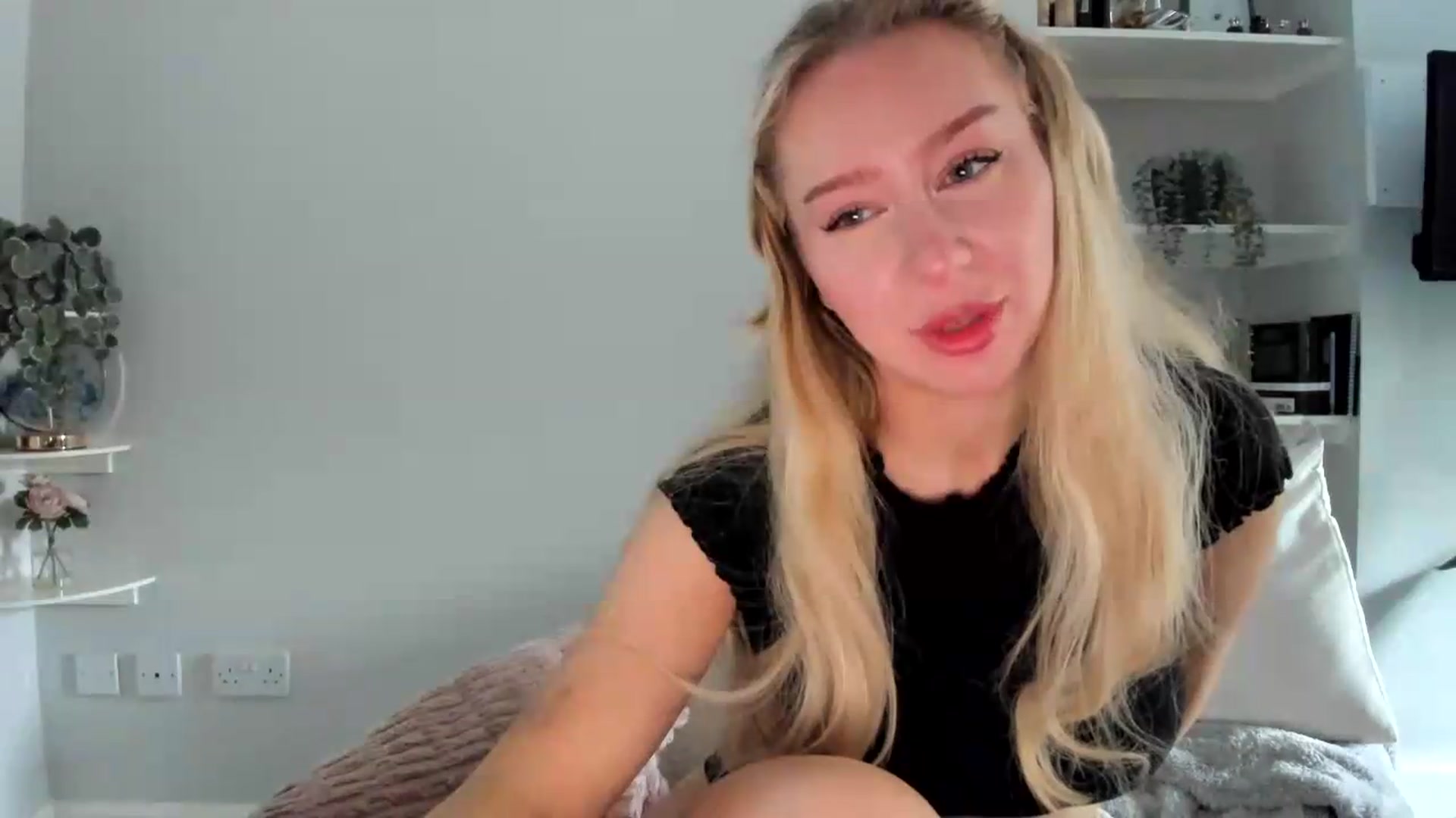 Gallery image thumbnail from British_Cutie's myfreecams stream on, 05/14/2026, 11:59 image 13 of 20