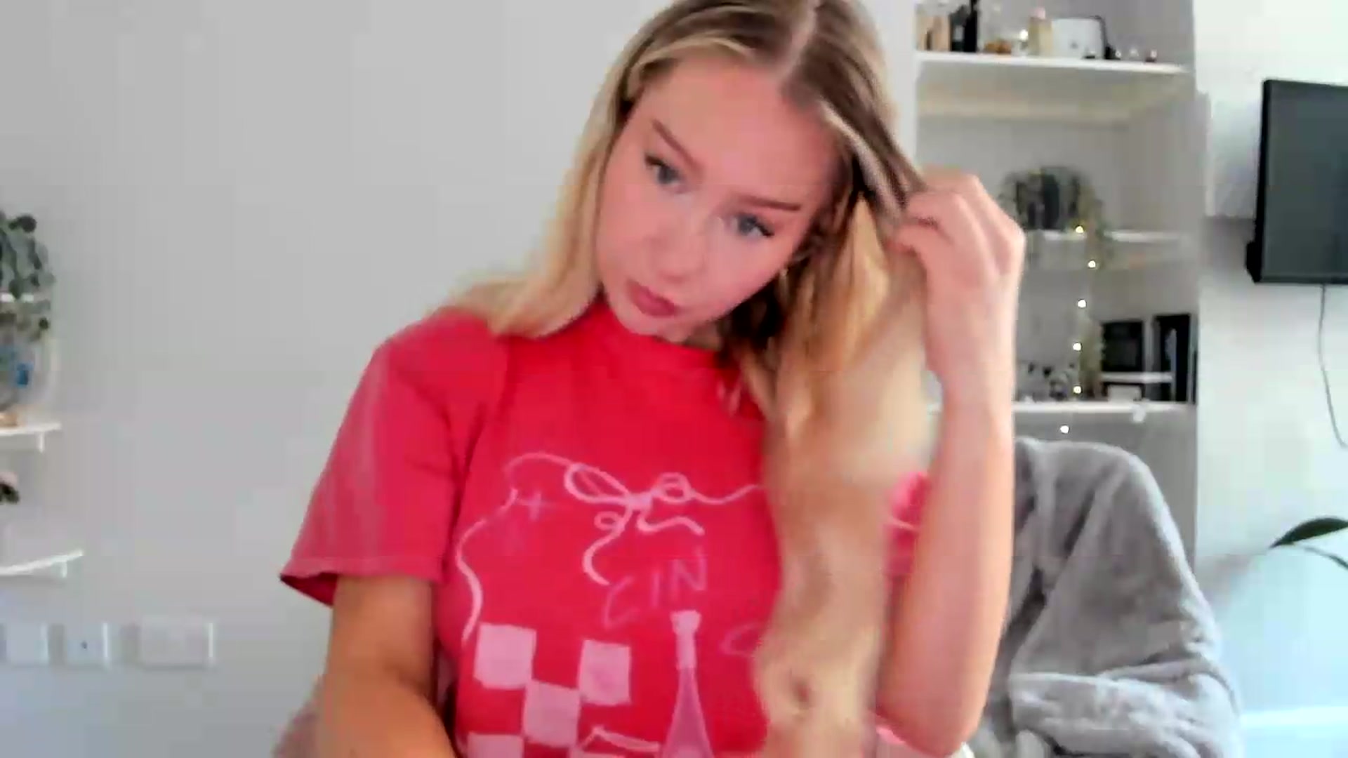 Gallery image thumbnail from British_Cutie's myfreecams stream on, 05/17/2026, 08:56 image 10 of 20