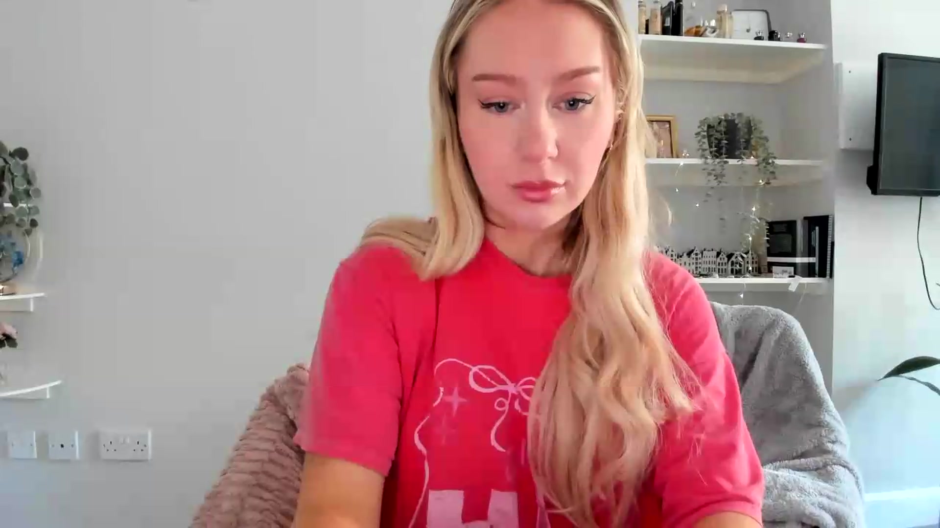 Gallery image thumbnail from British_Cutie's myfreecams stream on, 05/17/2026, 08:56 image 14 of 20