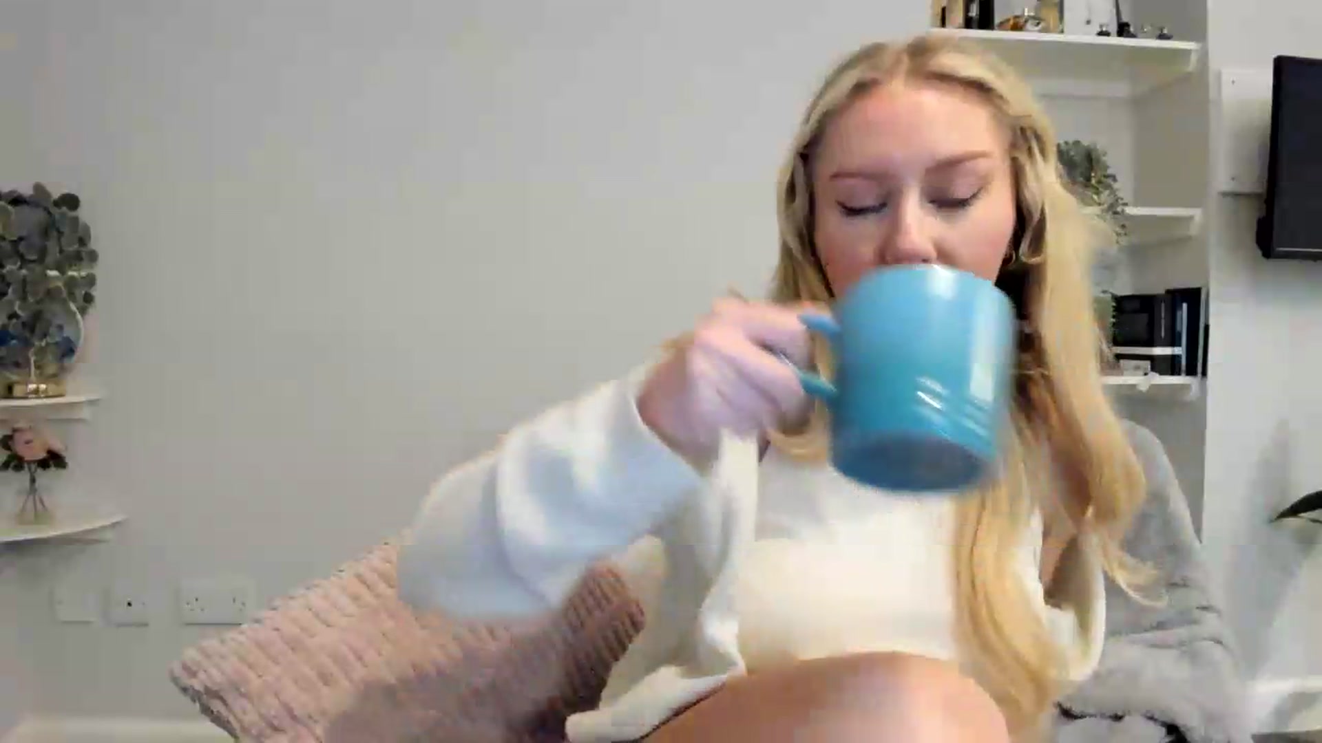 Gallery image thumbnail from British_Cutie's myfreecams stream on, 05/17/2026, 19:55 image 19 of 20