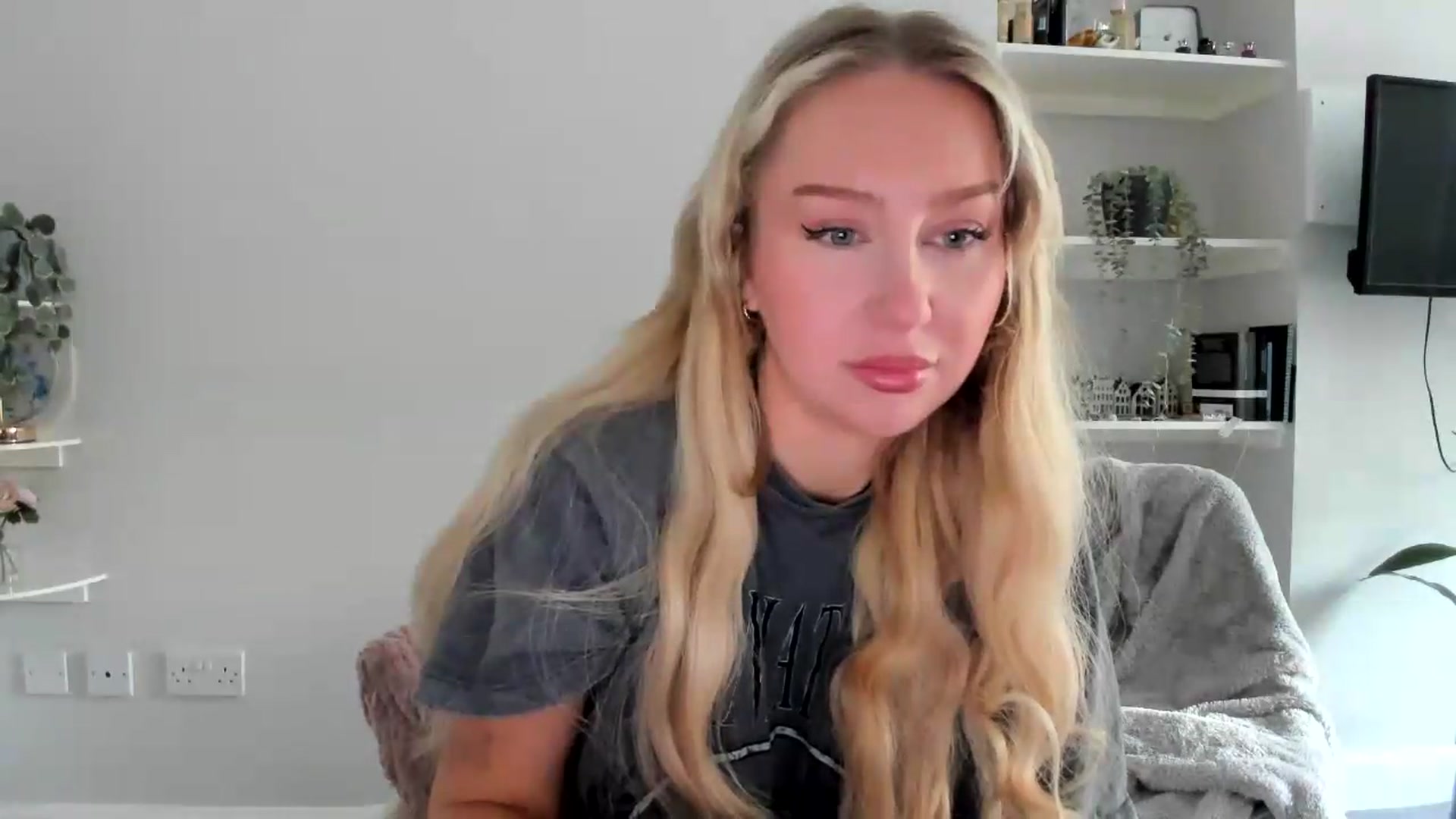 Gallery image thumbnail from British_Cutie's myfreecams stream on, 05/18/2026, 09:06 image 7 of 20