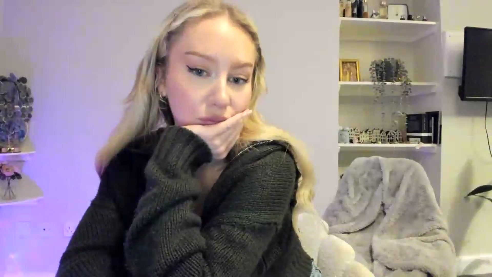 Gallery image thumbnail from British_Cutie's myfreecams stream on, 05/18/2026, 19:31 image 20 of 20
