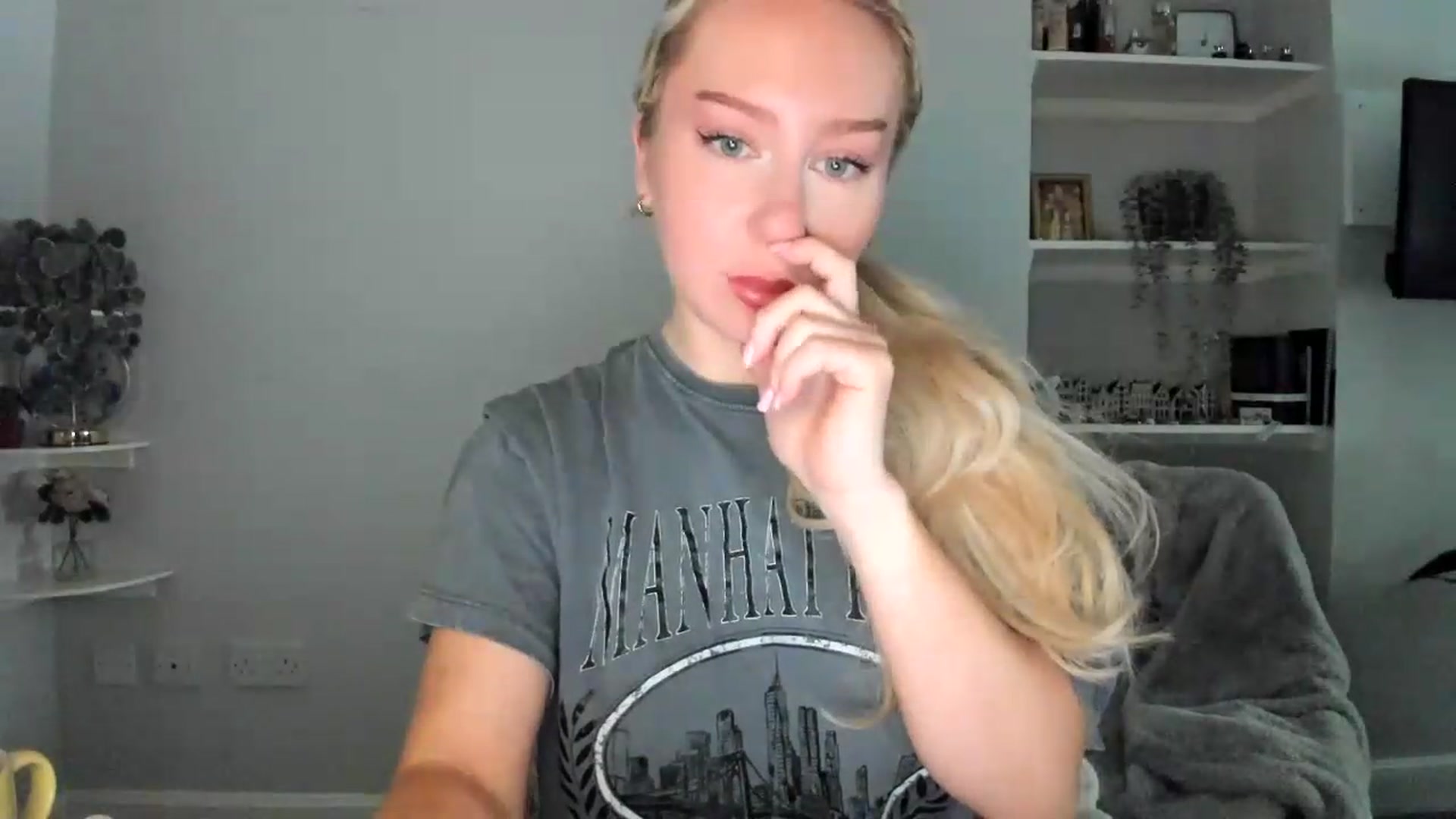 Gallery image thumbnail from British_Cutie's myfreecams stream on, 05/19/2026, 08:49 image 2 of 20