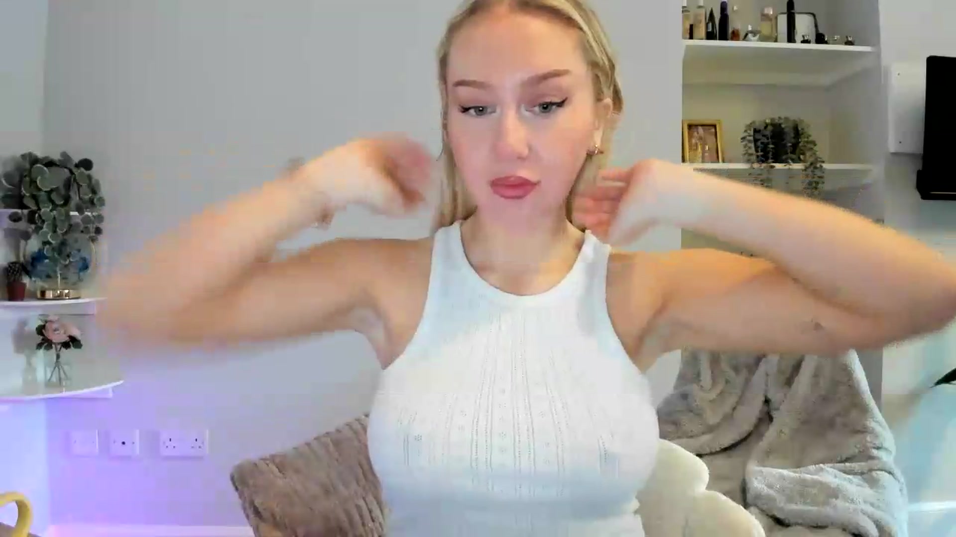 Gallery image thumbnail from British_Cutie's myfreecams stream on, 05/19/2026, 10:59 image 8 of 20