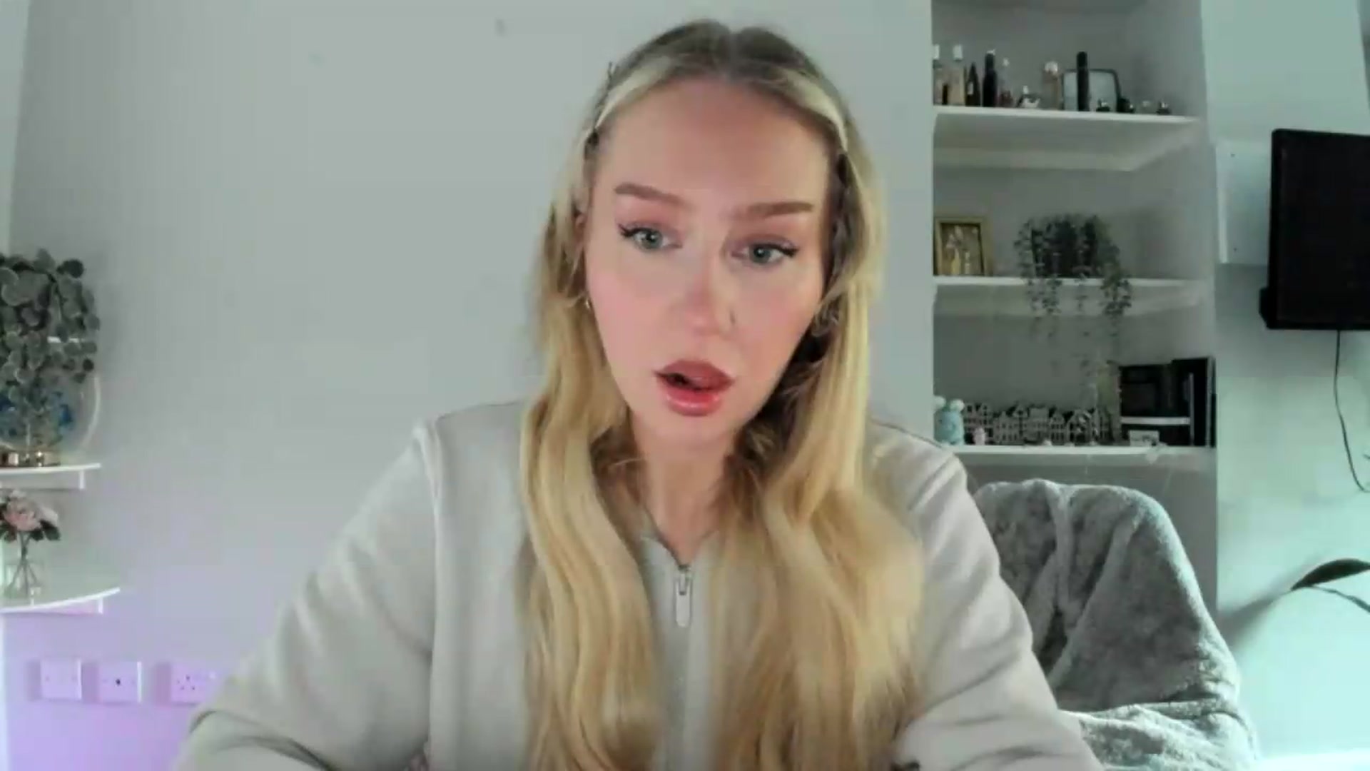 Gallery image thumbnail from British_Cutie's myfreecams stream on, 05/19/2026, 17:42 image 3 of 20