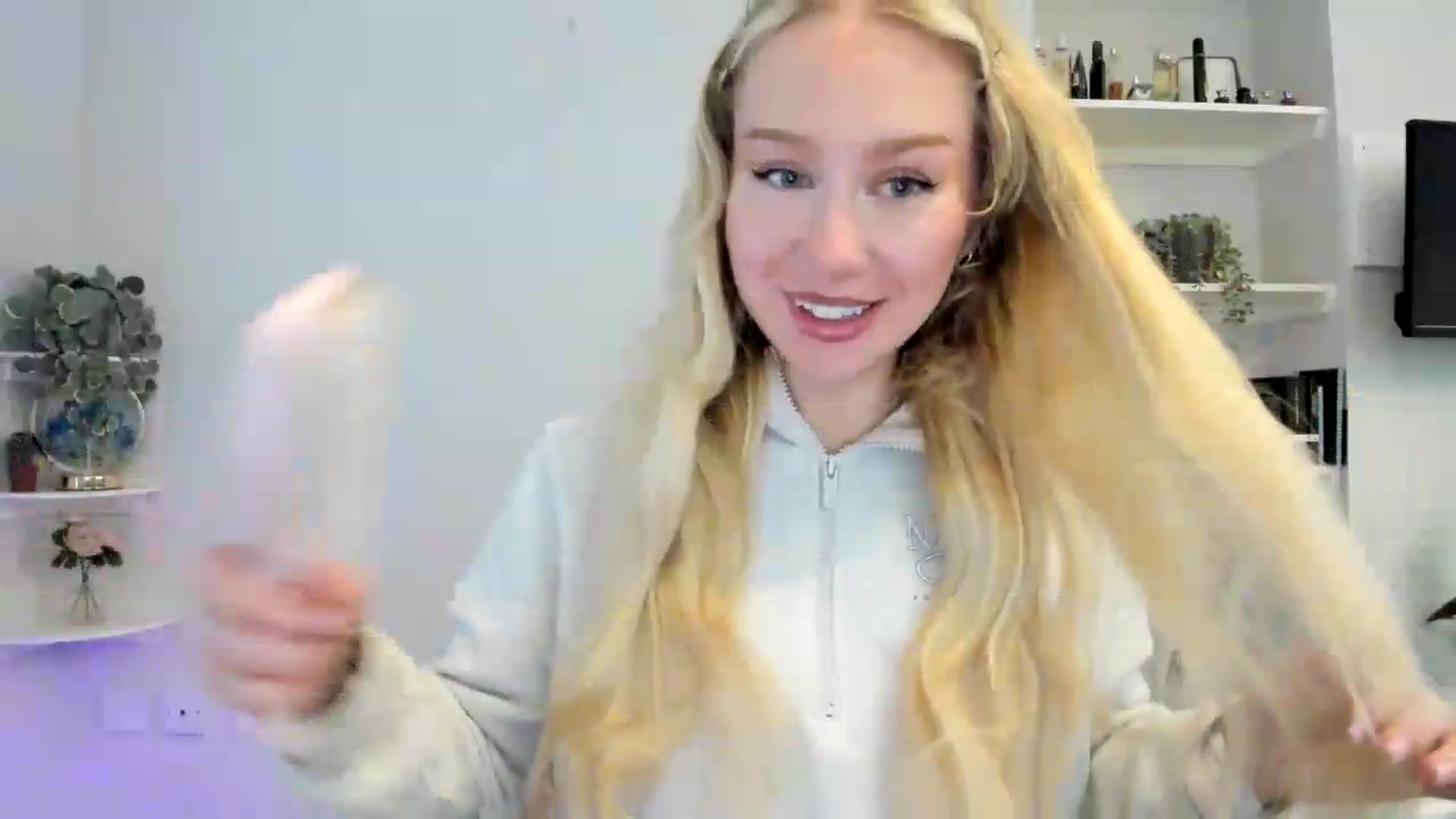 Gallery image thumbnail from British_Cutie's myfreecams stream on, 05/19/2026, 17:42 image 20 of 20