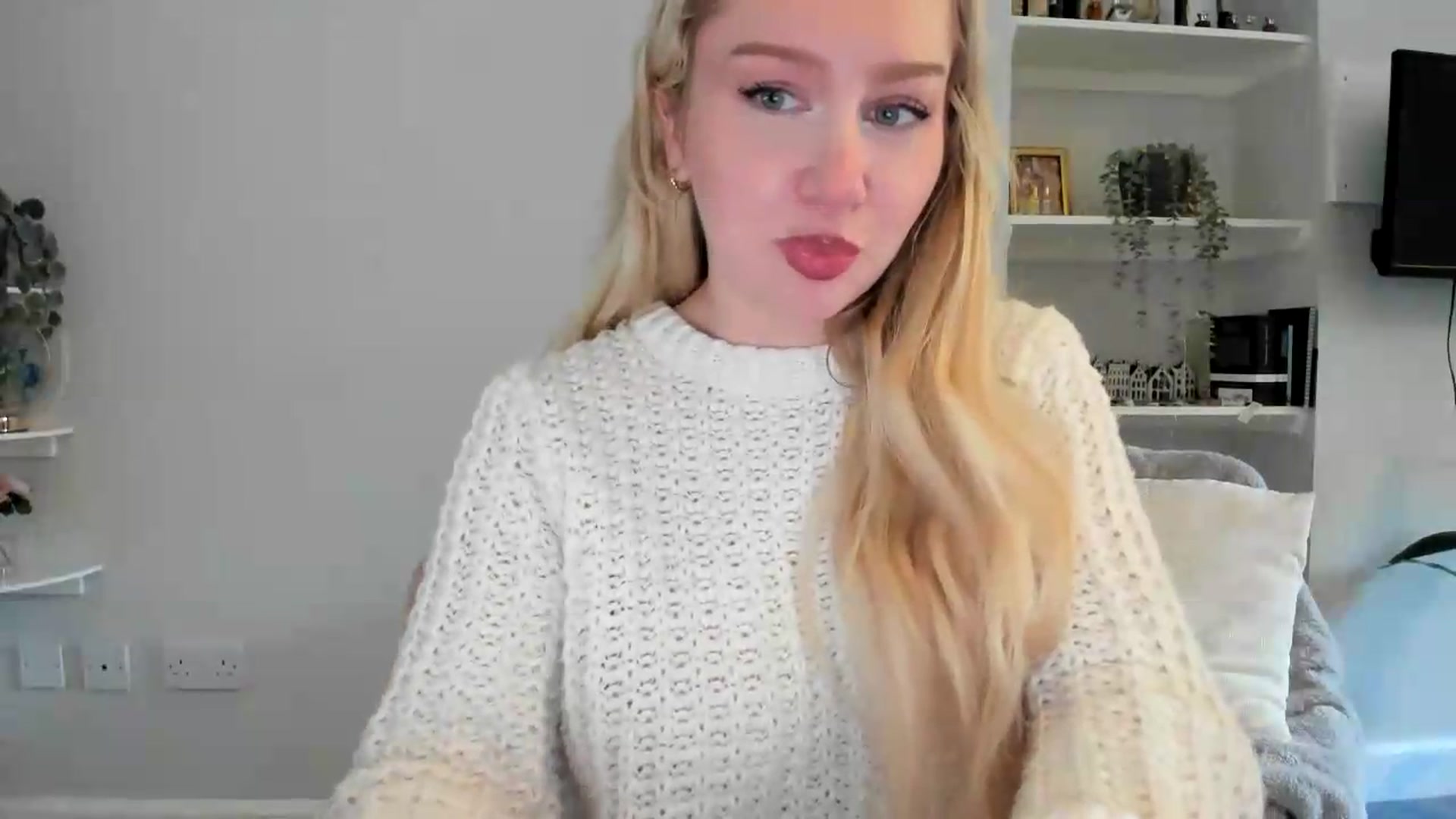 Gallery image thumbnail from British_Cutie's myfreecams stream on, 05/20/2026, 16:16 image 2 of 20