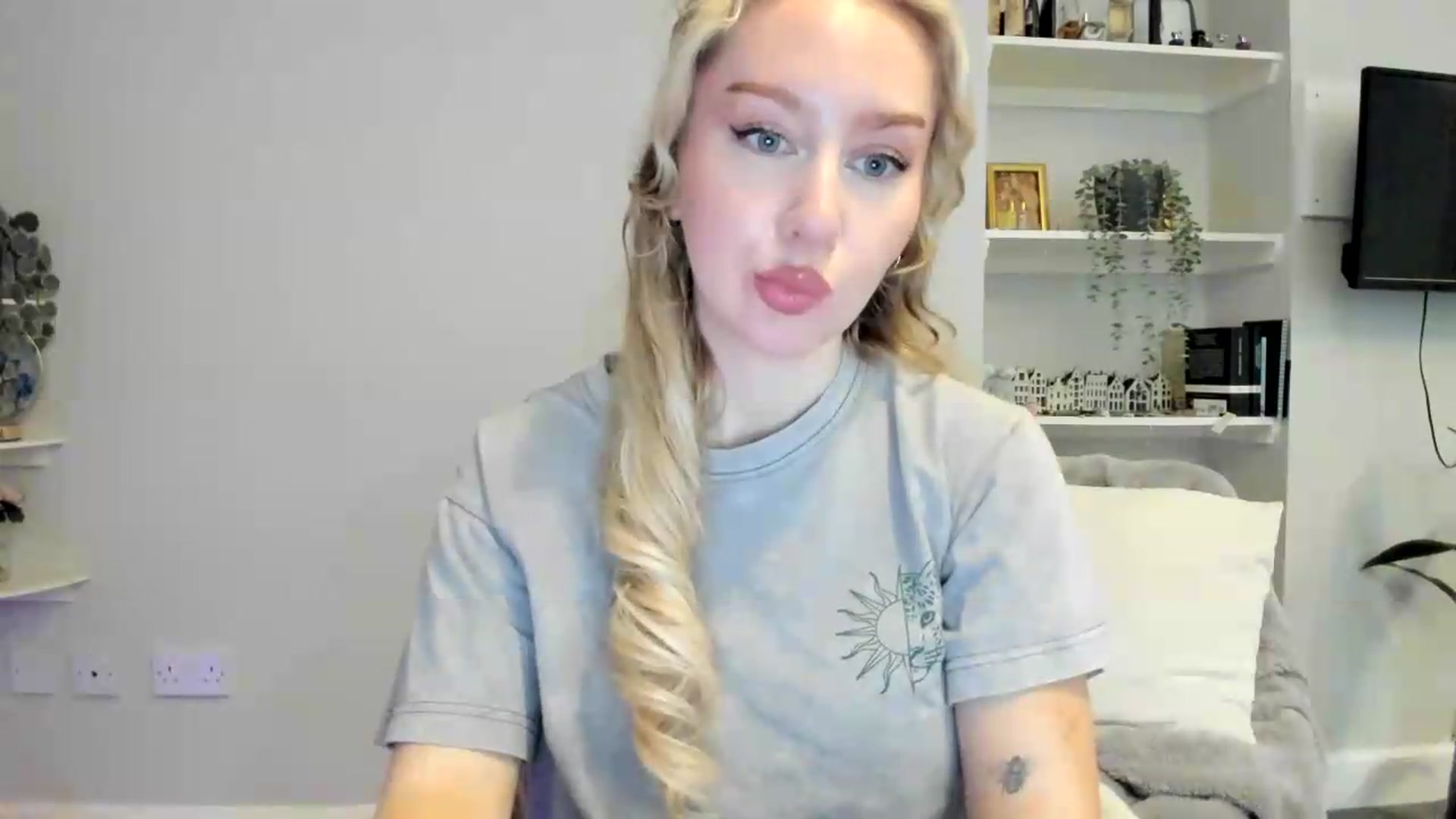 Gallery image thumbnail from British_Cutie's myfreecams stream on, 05/21/2026, 14:44 image 6 of 20
