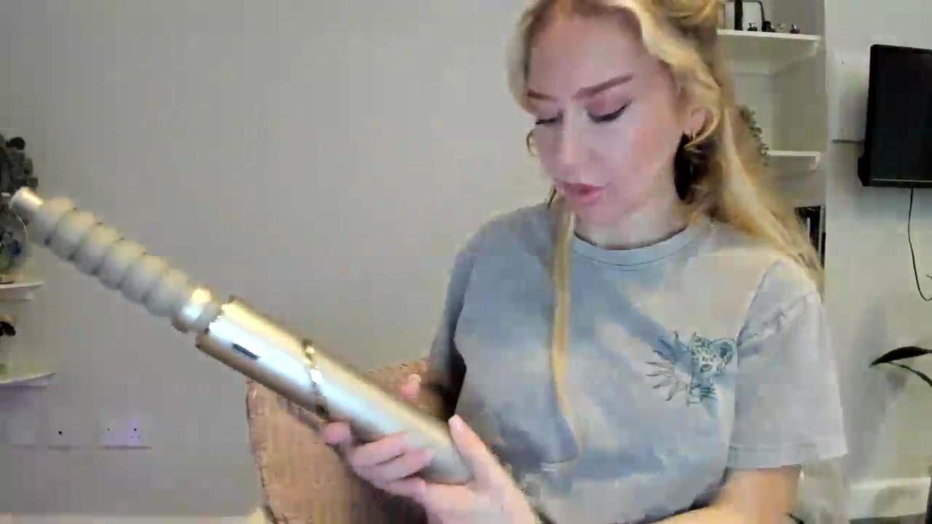 Gallery image thumbnail from British_Cutie's myfreecams stream on, 05/21/2026, 14:44 image 8 of 20