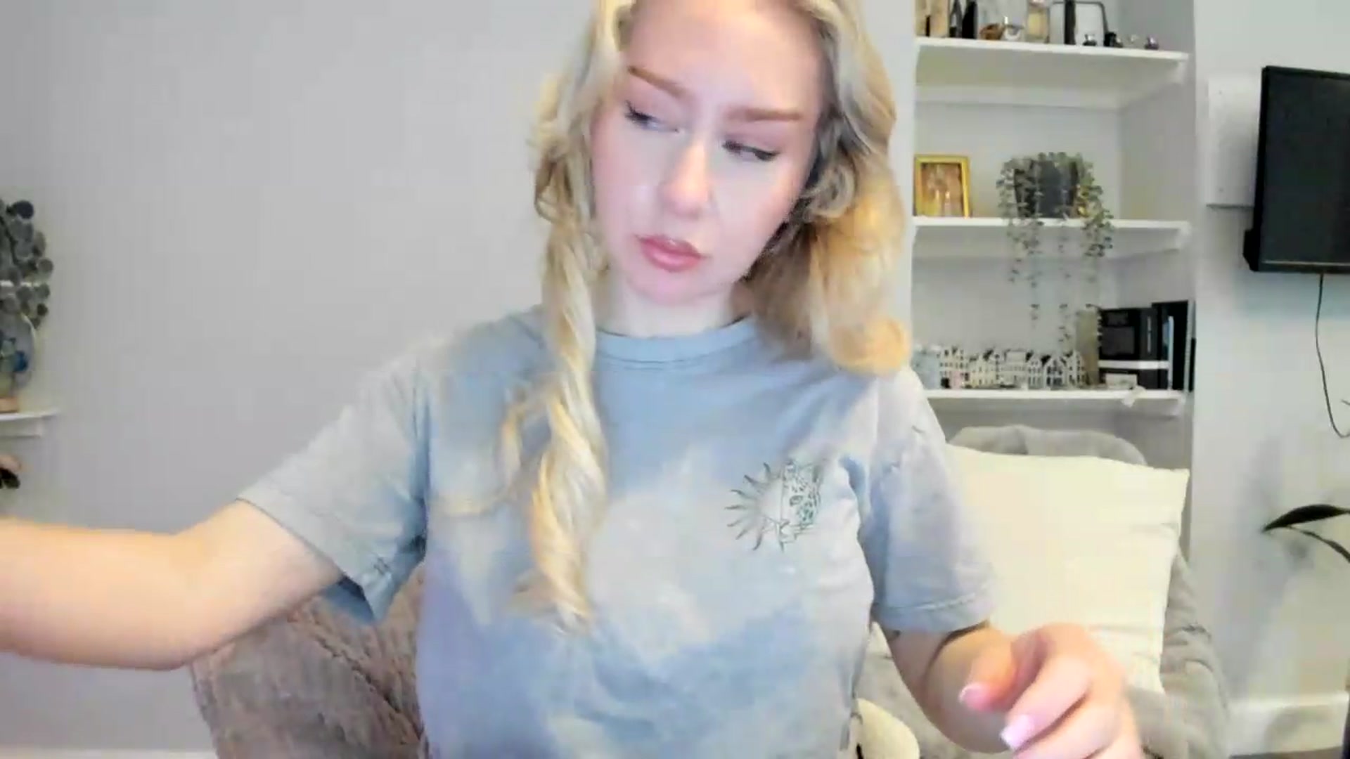 Gallery image thumbnail from British_Cutie's myfreecams stream on, 05/21/2026, 14:44 image 13 of 20
