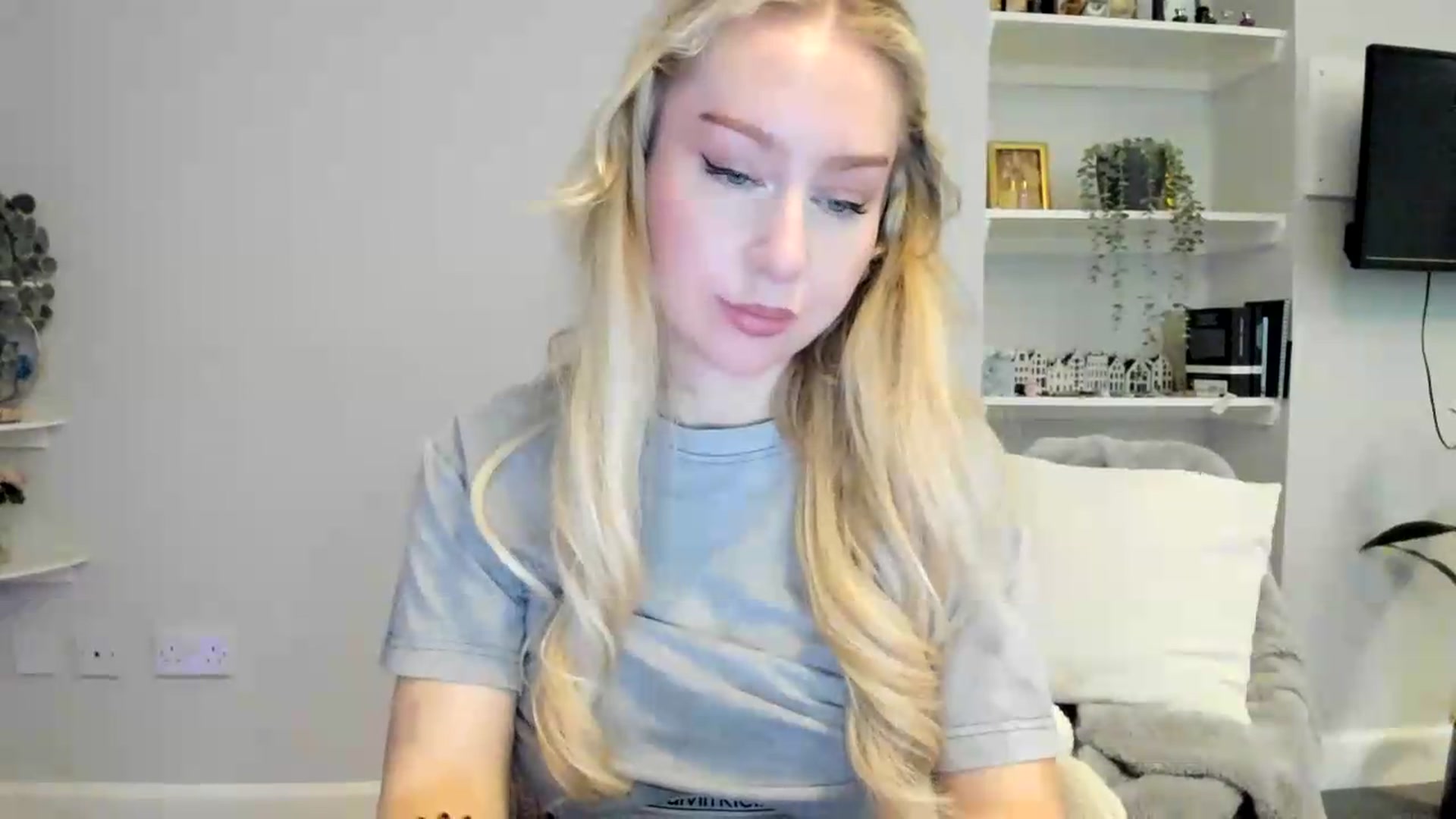 Gallery image thumbnail from British_Cutie's myfreecams stream on, 05/21/2026, 14:44 image 17 of 20