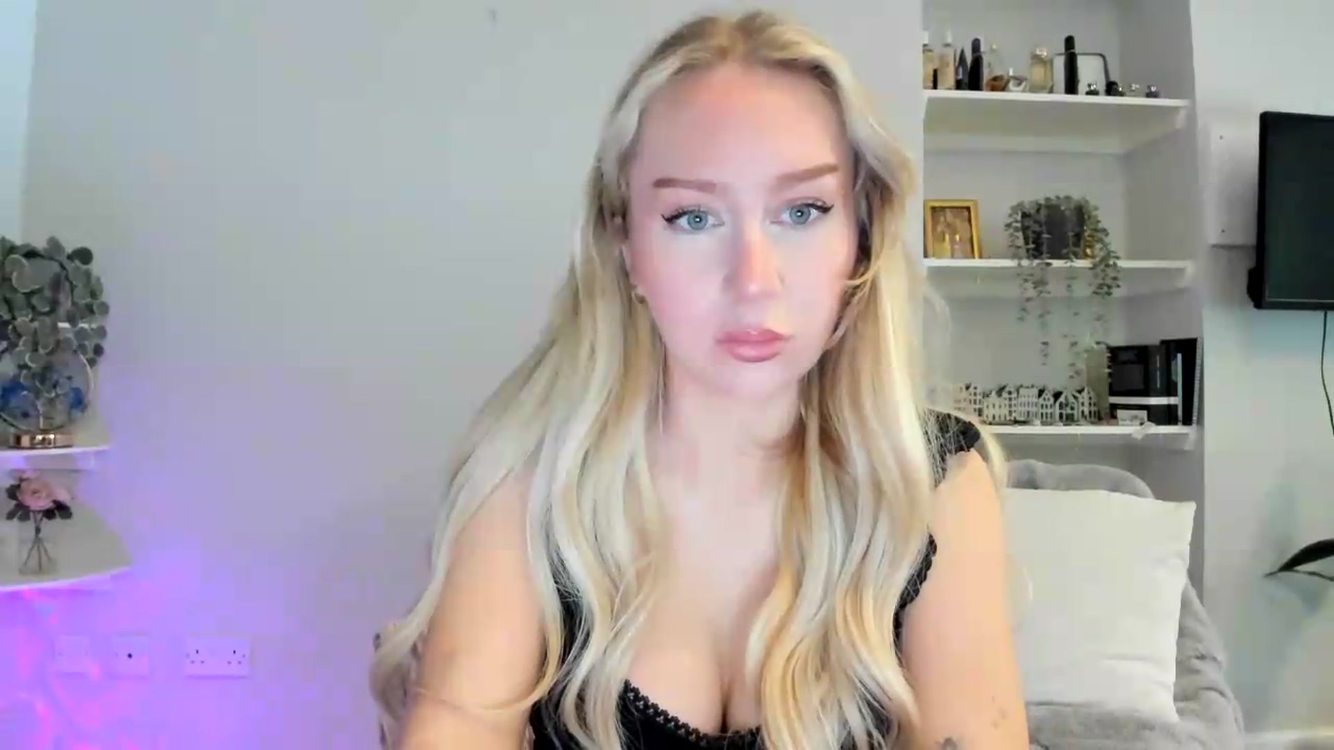 Gallery image thumbnail from British_Cutie's myfreecams stream on, 05/25/2026, 11:54 image 6 of 20