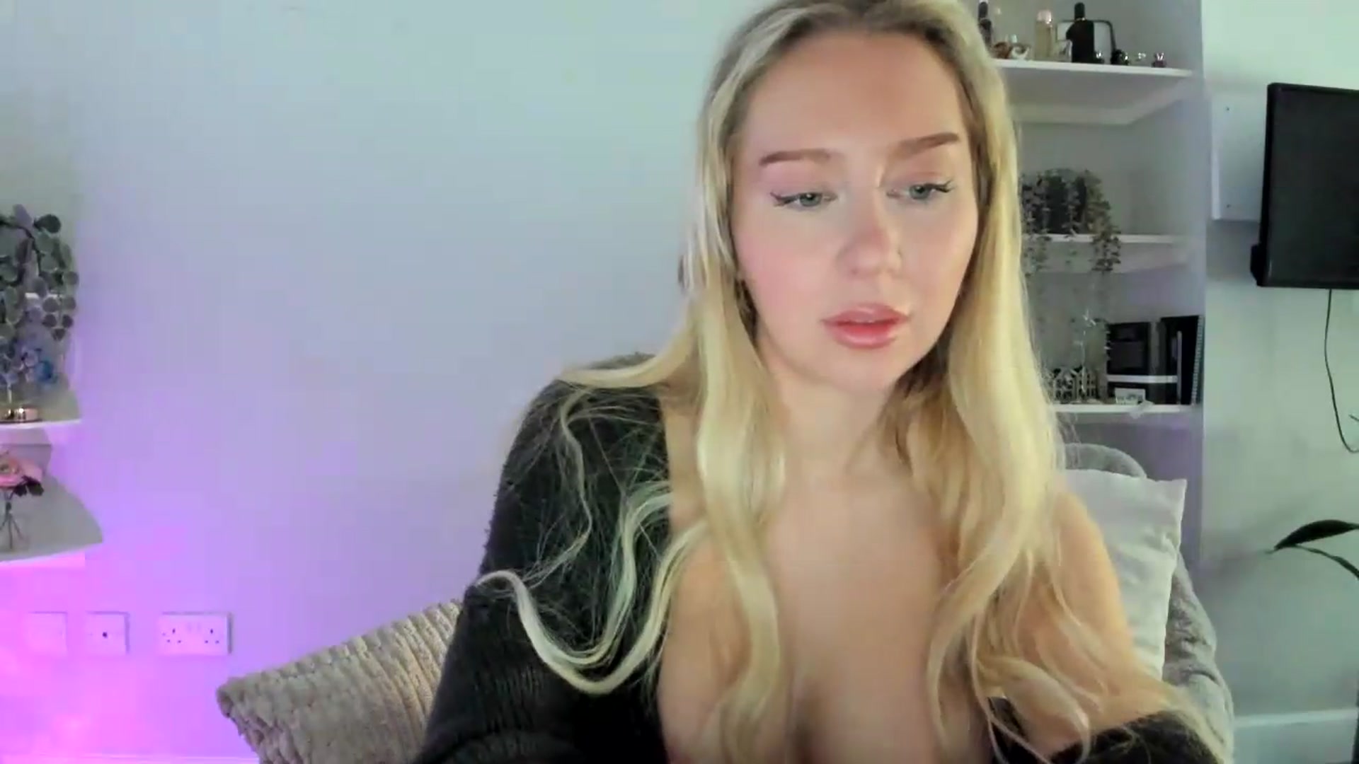 Gallery image thumbnail from British_Cutie's myfreecams stream on, 05/26/2026, 10:39 image 14 of 20