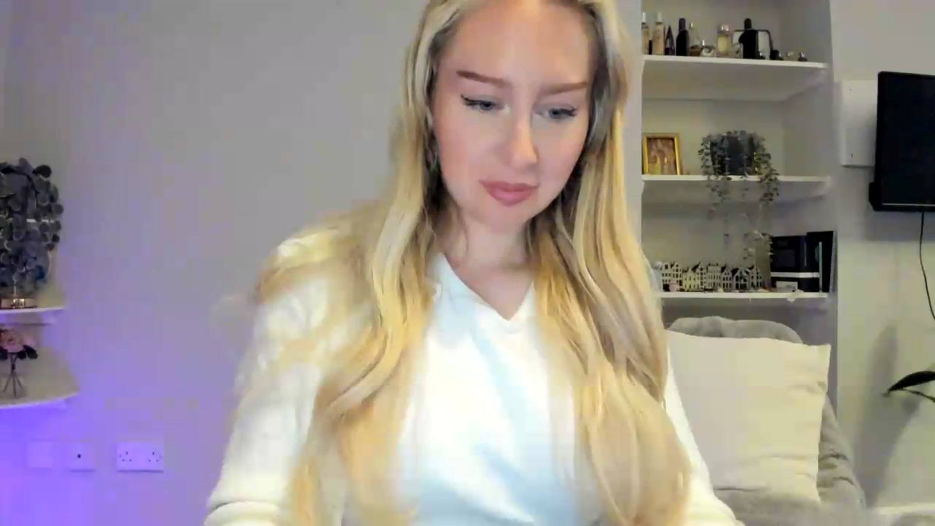 Gallery image thumbnail from British_Cutie's myfreecams stream on, 05/26/2026, 19:52 image 7 of 20
