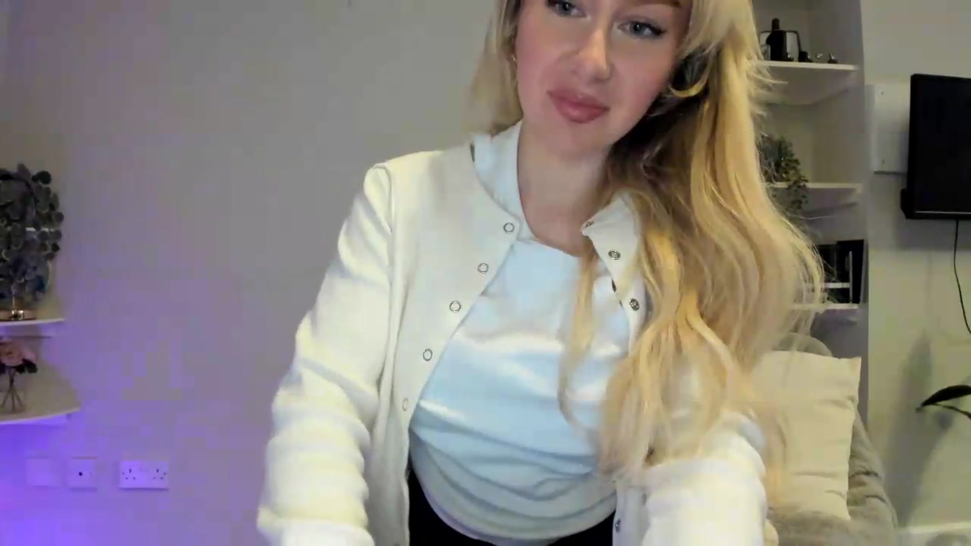 Gallery image thumbnail from British_Cutie's myfreecams stream on, 05/26/2026, 19:52 image 5 of 20