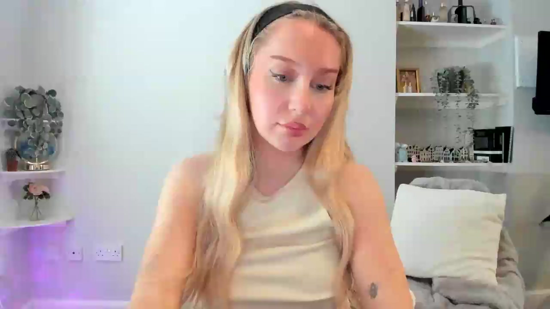 Gallery image thumbnail from British_Cutie's myfreecams stream on, 05/27/2026, 14:10 image 8 of 20