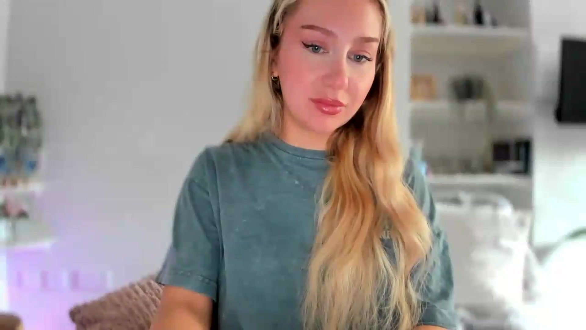 Gallery image thumbnail from British_Cutie's myfreecams stream on, 05/28/2026, 09:44 image 9 of 20