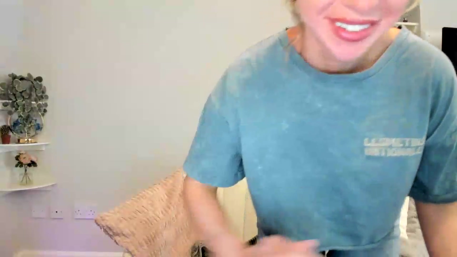 Gallery image thumbnail from British_Cutie's myfreecams stream on, 05/28/2026, 16:41 image 12 of 20