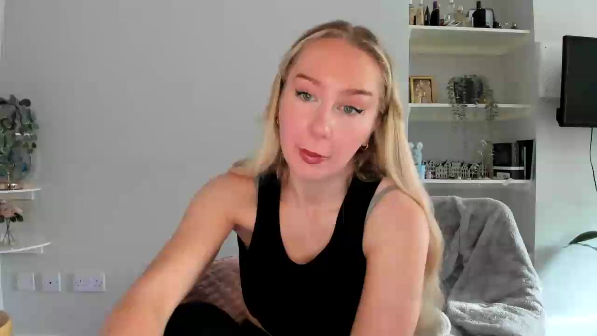 Gallery image thumbnail from British_Cutie's myfreecams stream on, 05/31/2026, 09:31 image 2 of 20