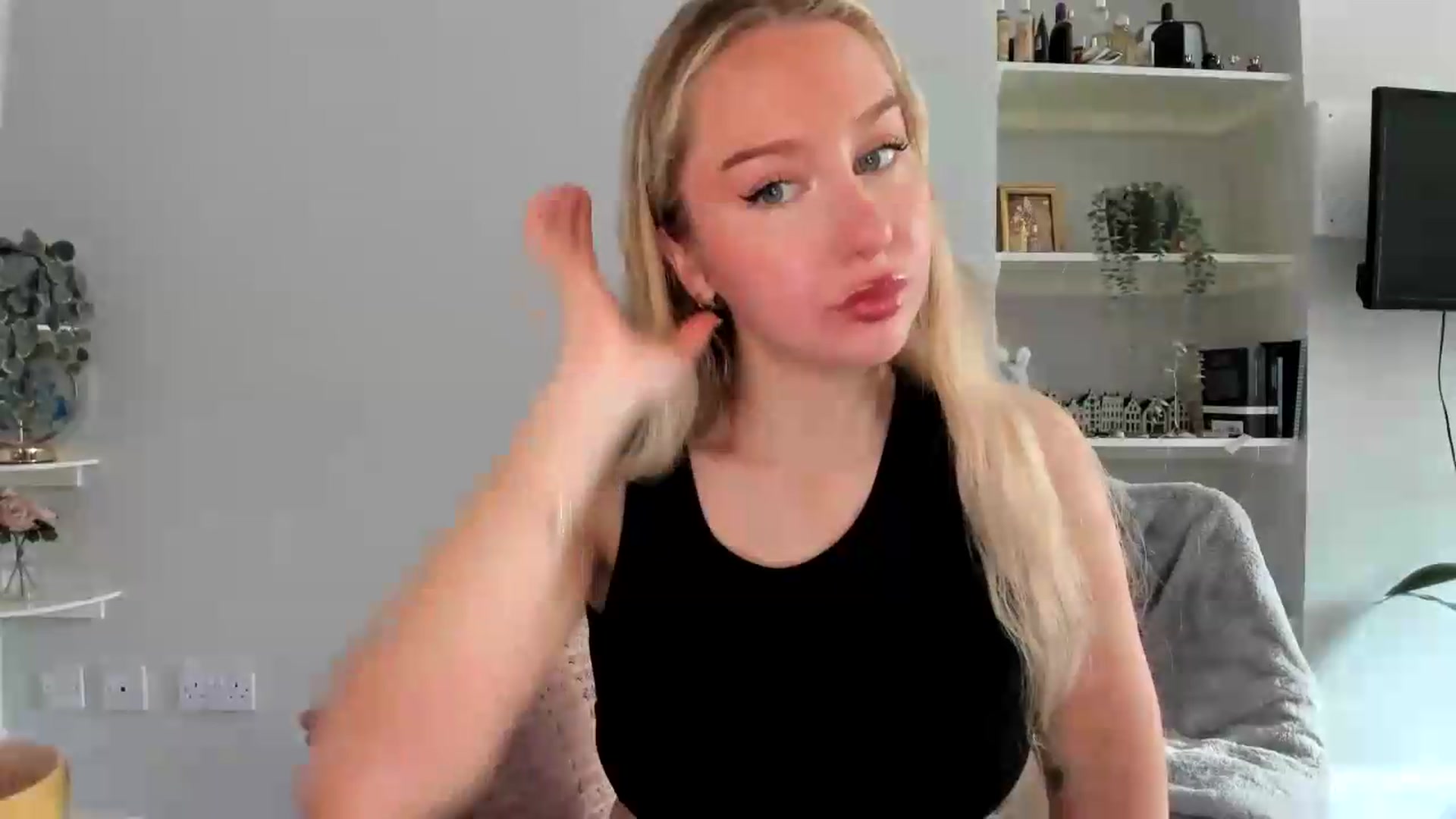 Gallery image thumbnail from British_Cutie's myfreecams stream on, 05/31/2026, 09:31 image 3 of 20