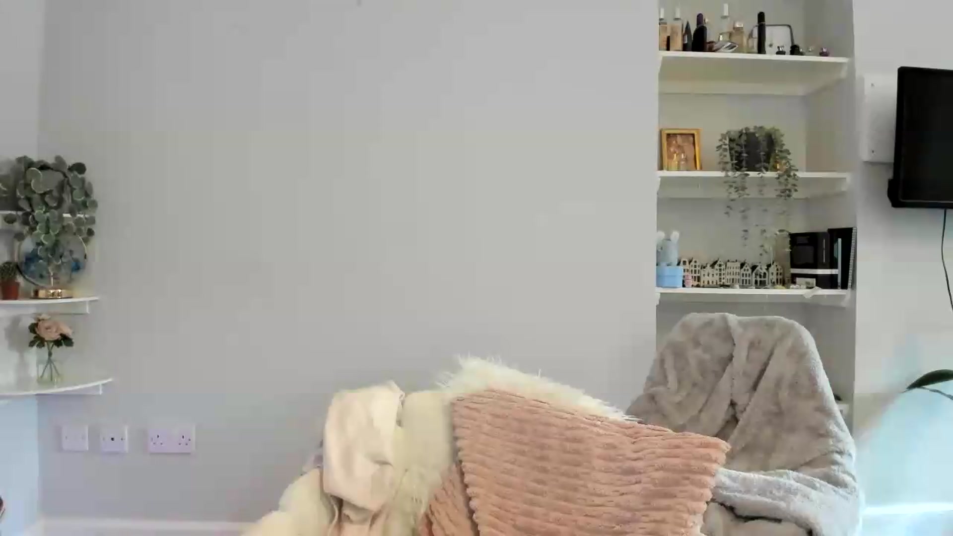 Gallery image thumbnail from British_Cutie's myfreecams stream on, 06/01/2026, 15:25 image 7 of 20