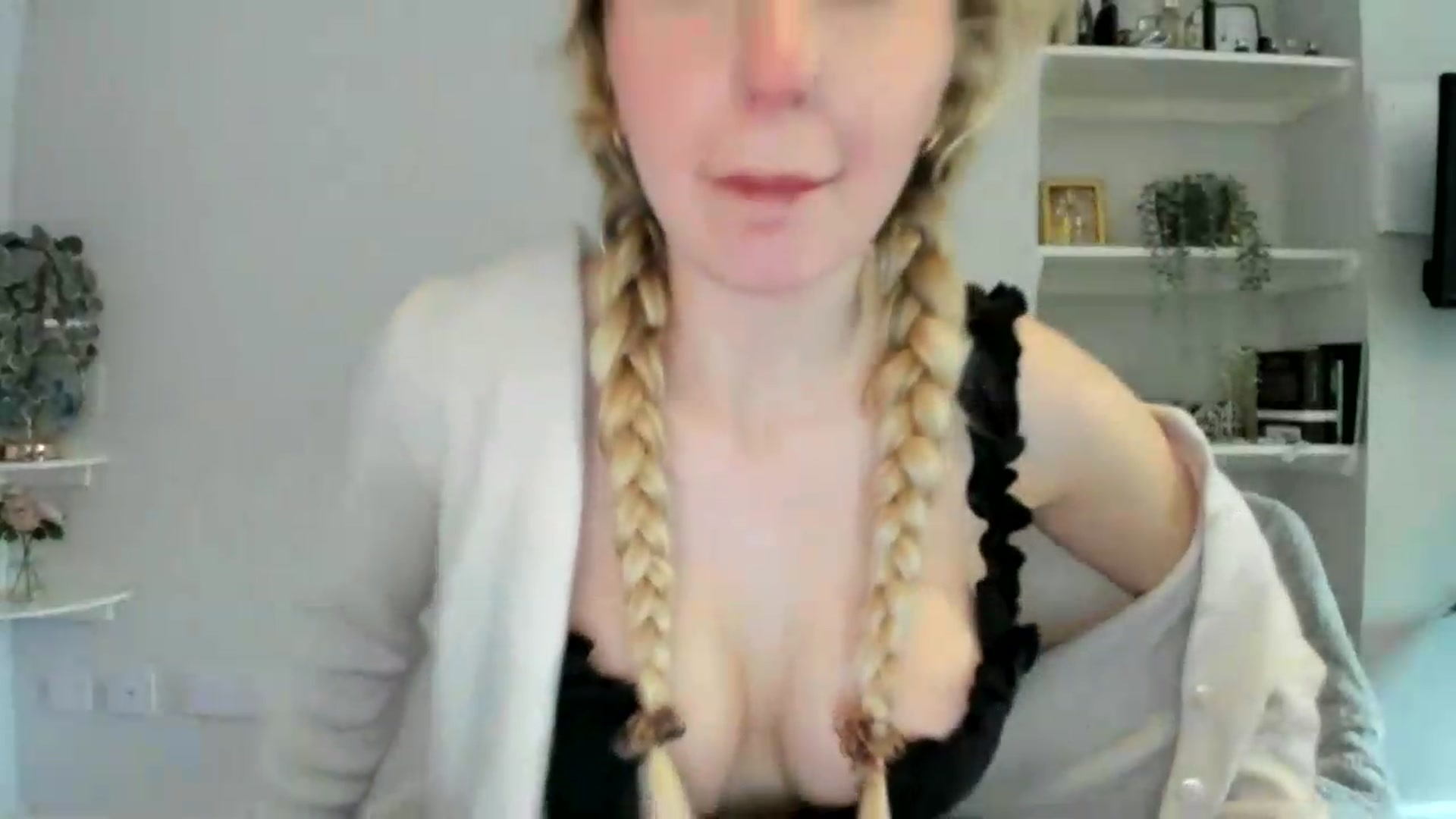 Gallery image thumbnail from British_Cutie's myfreecams stream on, 06/01/2026, 15:25 image 15 of 20